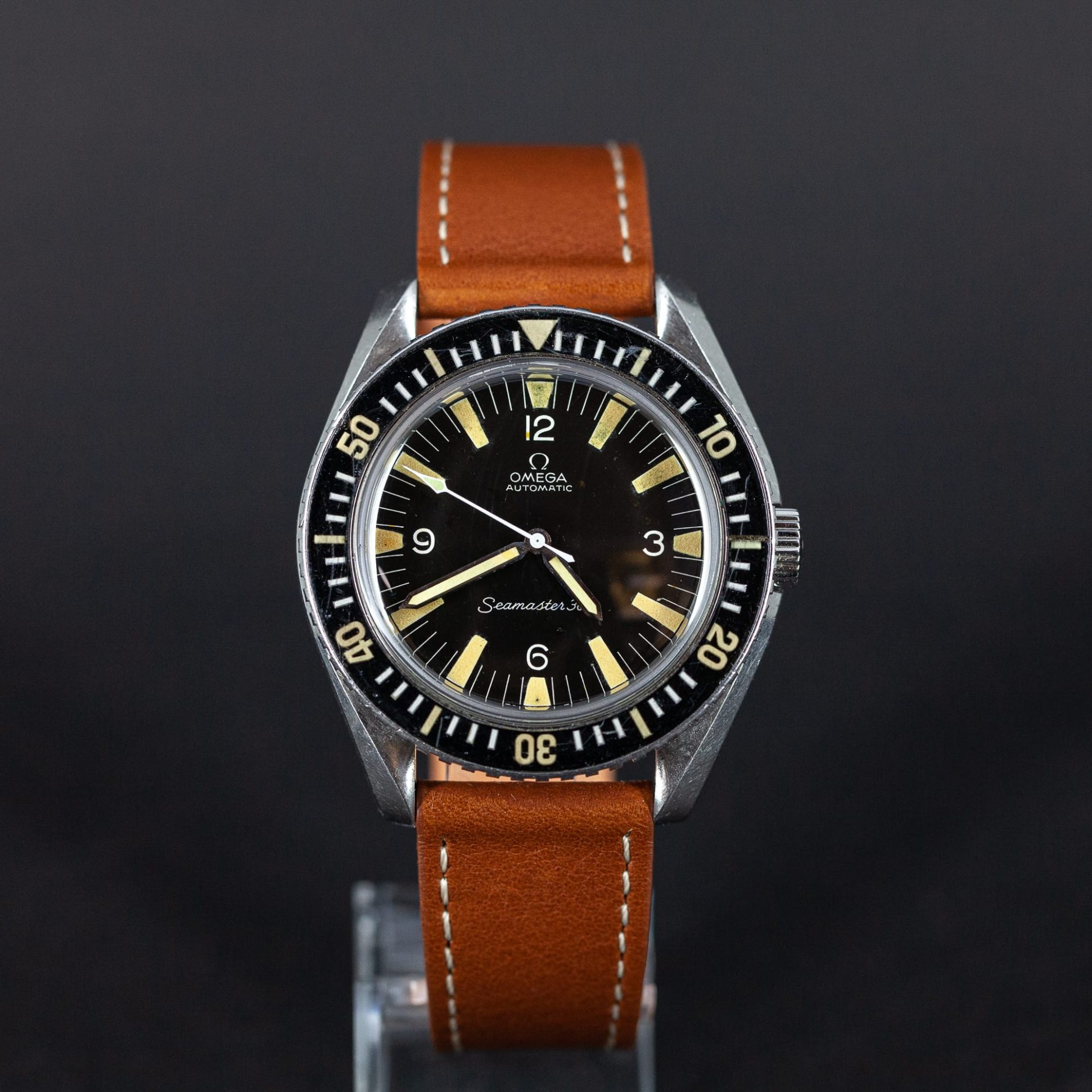 Omega_Seamaster_300_oranssi-2.jpg