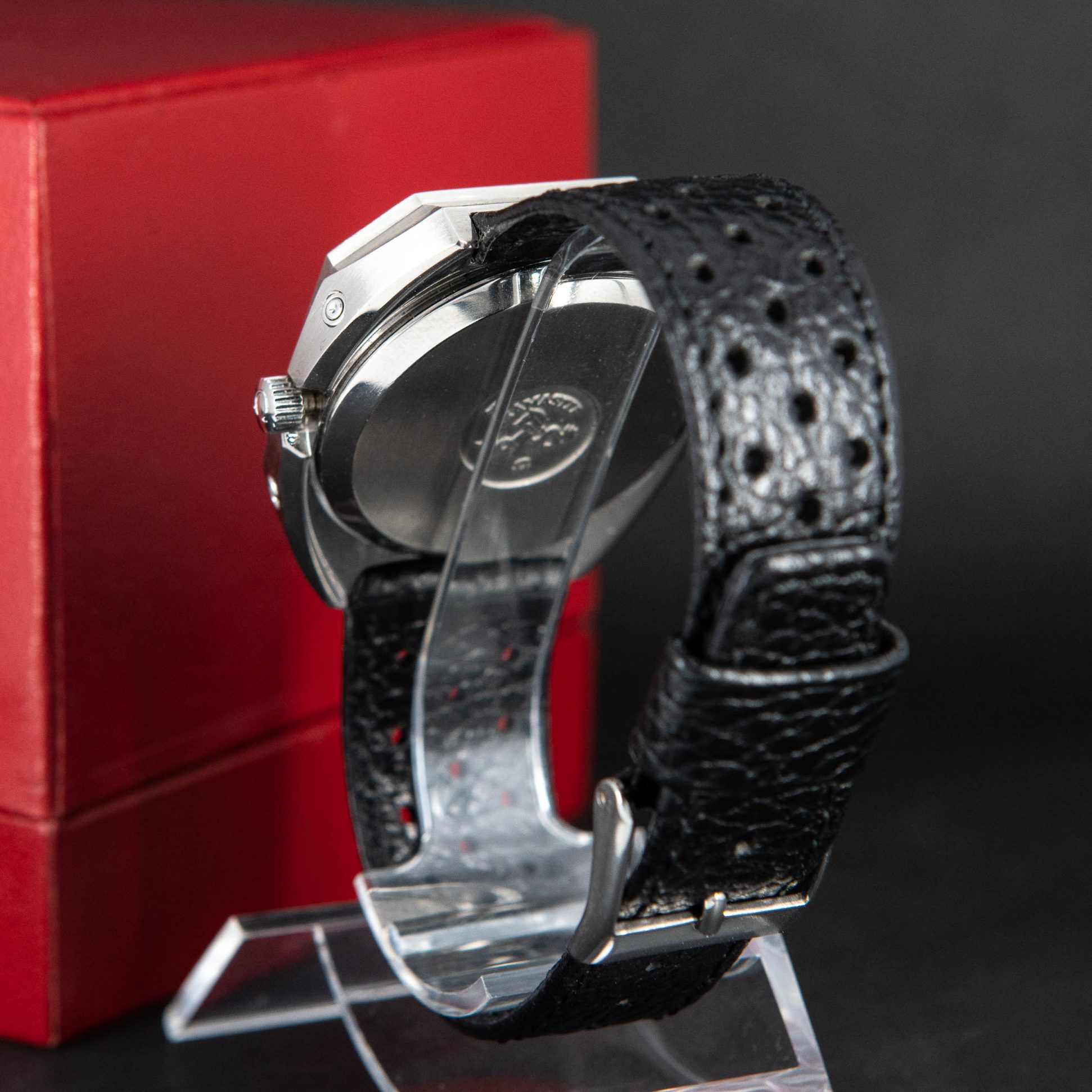 Omega_Seamaster_Mariner_1975-4.jpg