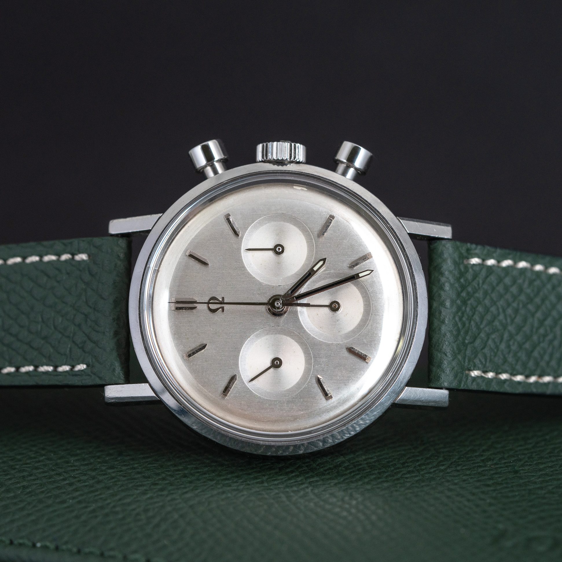 Omega_Seamaster_Nude_krono_1966-2.jpg