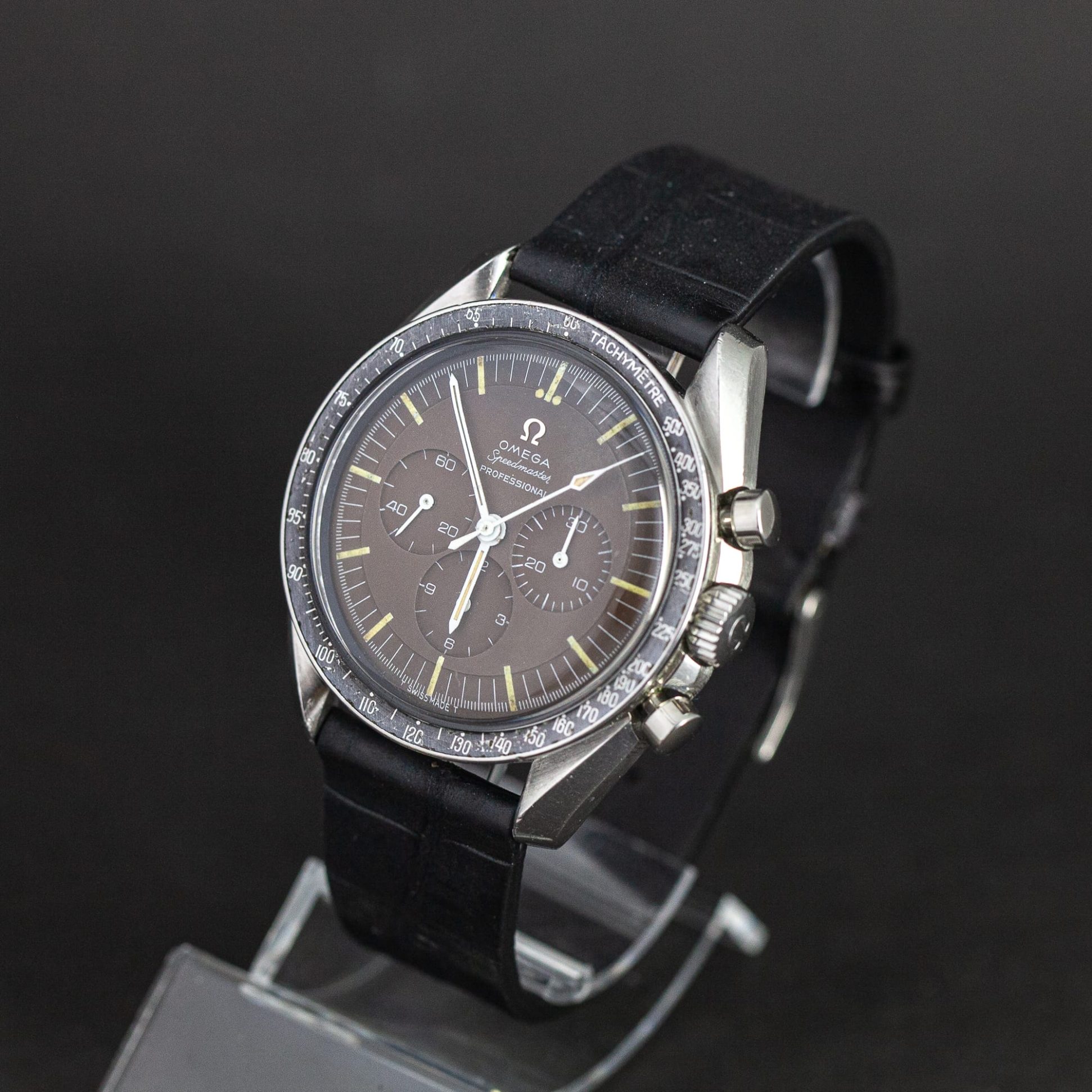 Omega_Speedmaster_105.012-65-7.jpg