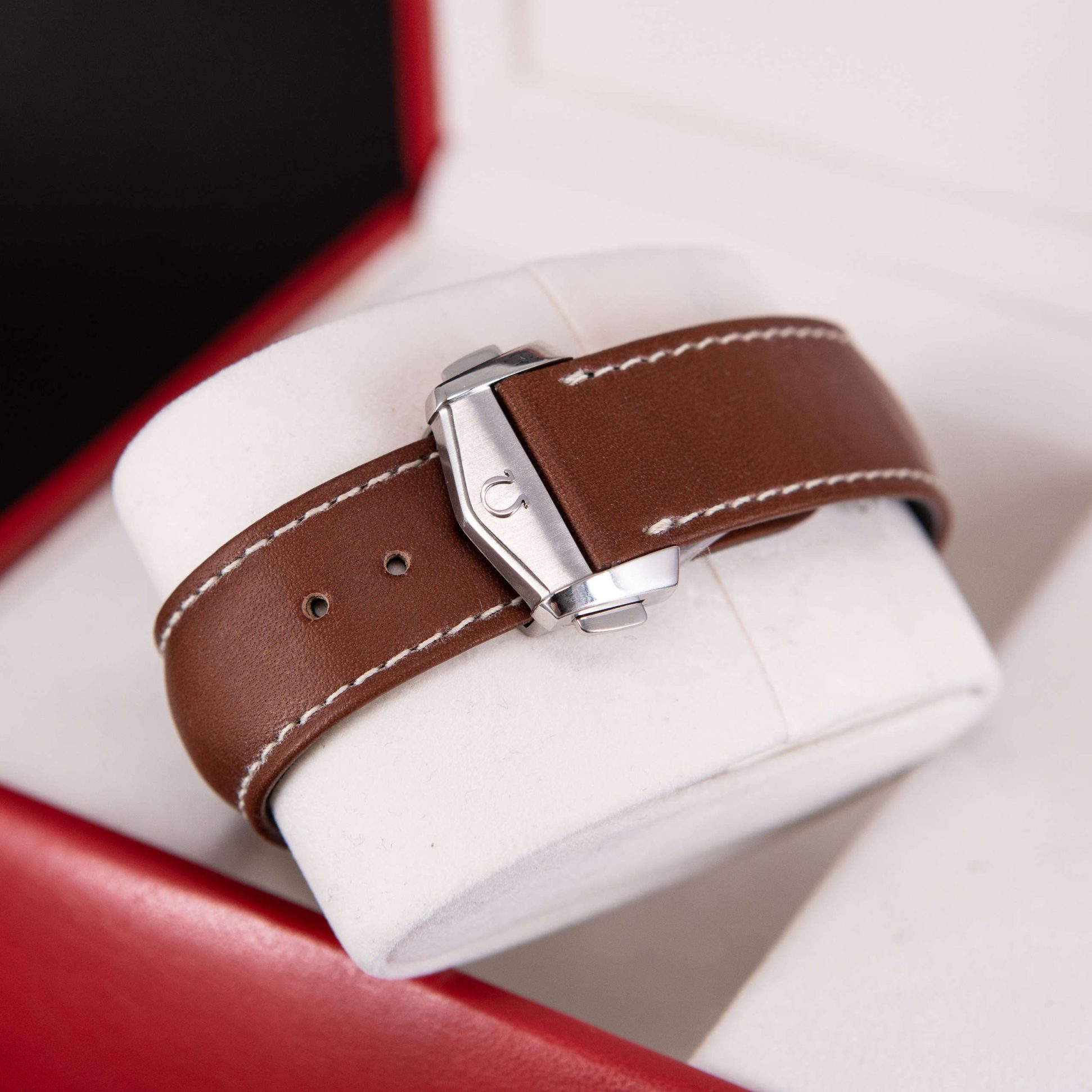 Omega_Speedmaster_57-Co-Axial_2014-4-scaled-1.jpg