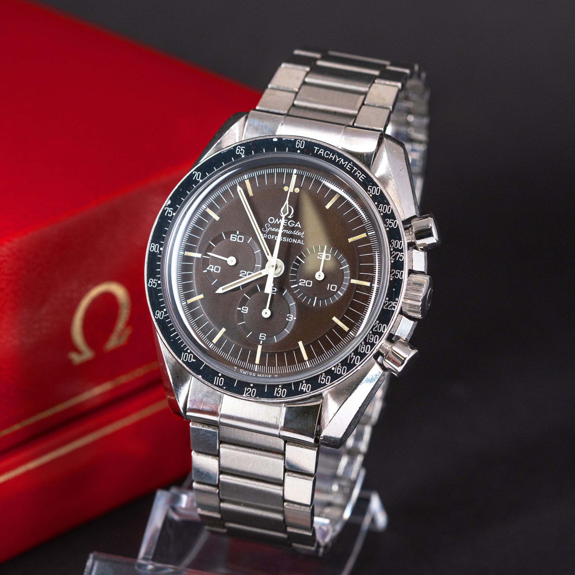 Omega_Speedmaster_Pro_145.022-69-5.jpg