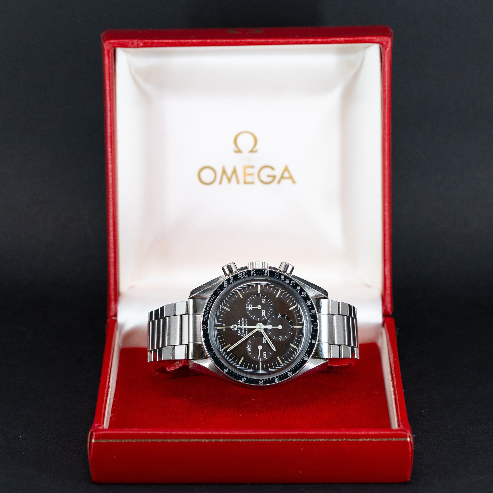 Omega_Speedmaster_Pro_145.022-69.jpg