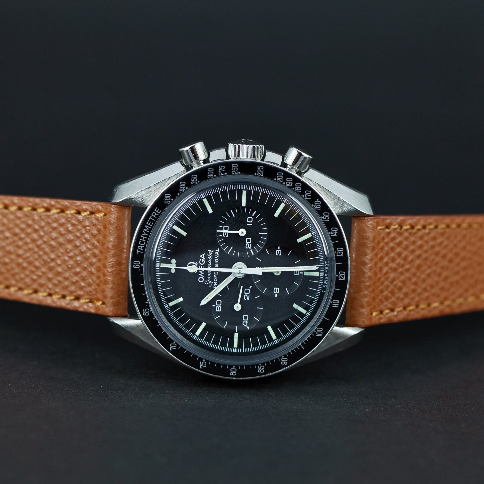 Omega_Speedmaster_Pro_1971-1.jpg