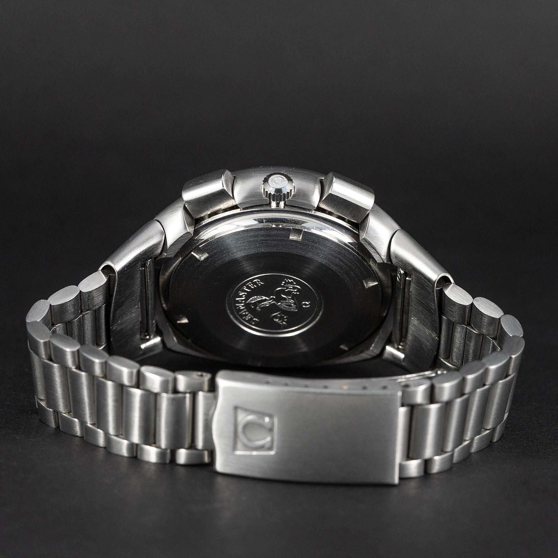 Omega_Speedsonic_f300_1974-4-1.jpg