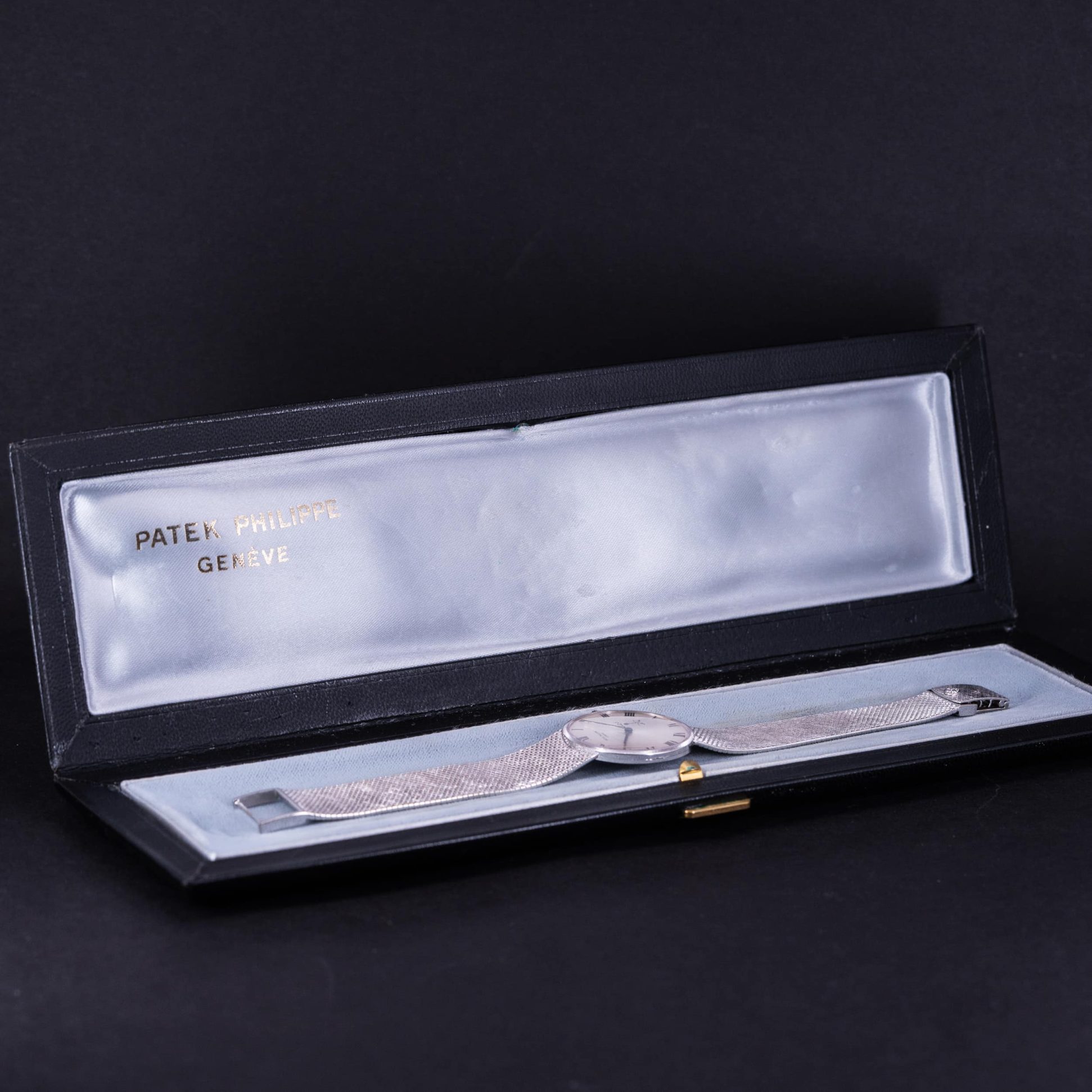 Patek-Philippe-Calatrava-3513-5-1967-9