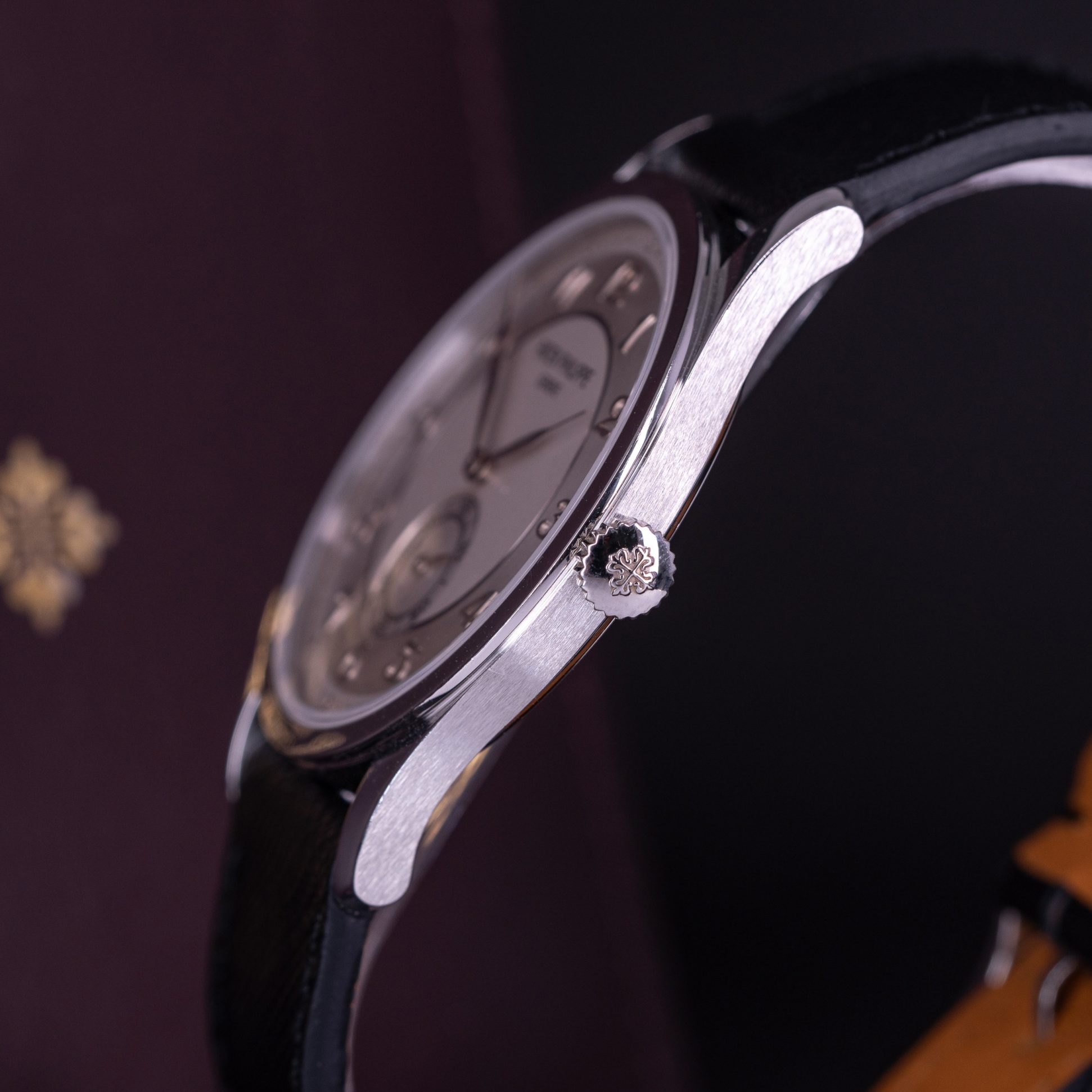 Patek-Philippe-Calatrava-5196P_2006-9.jpg