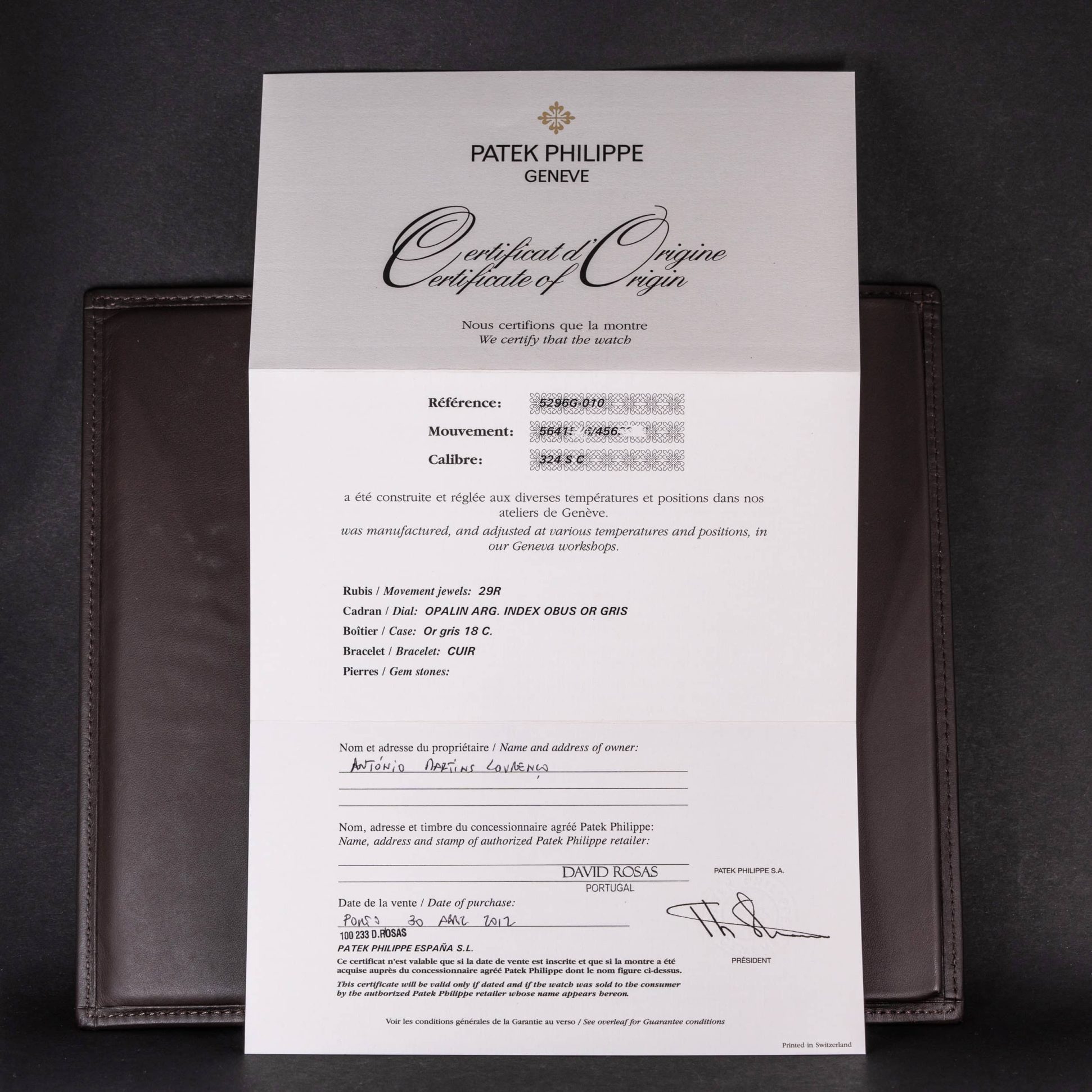 Patek-Philippe-Calatrava-5296G-2012-11