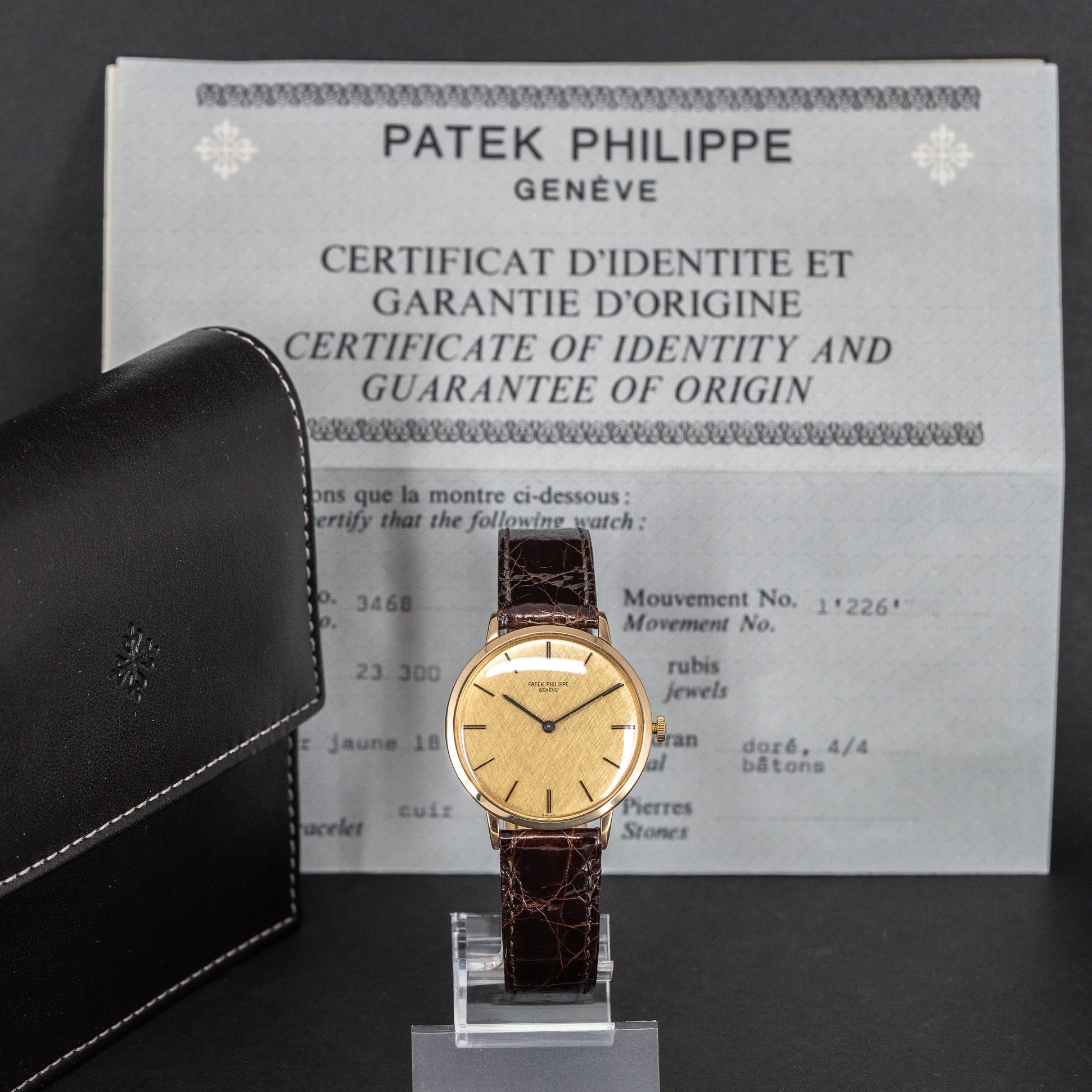 Patek_Philippe_Calatrava_3468-1.jpg