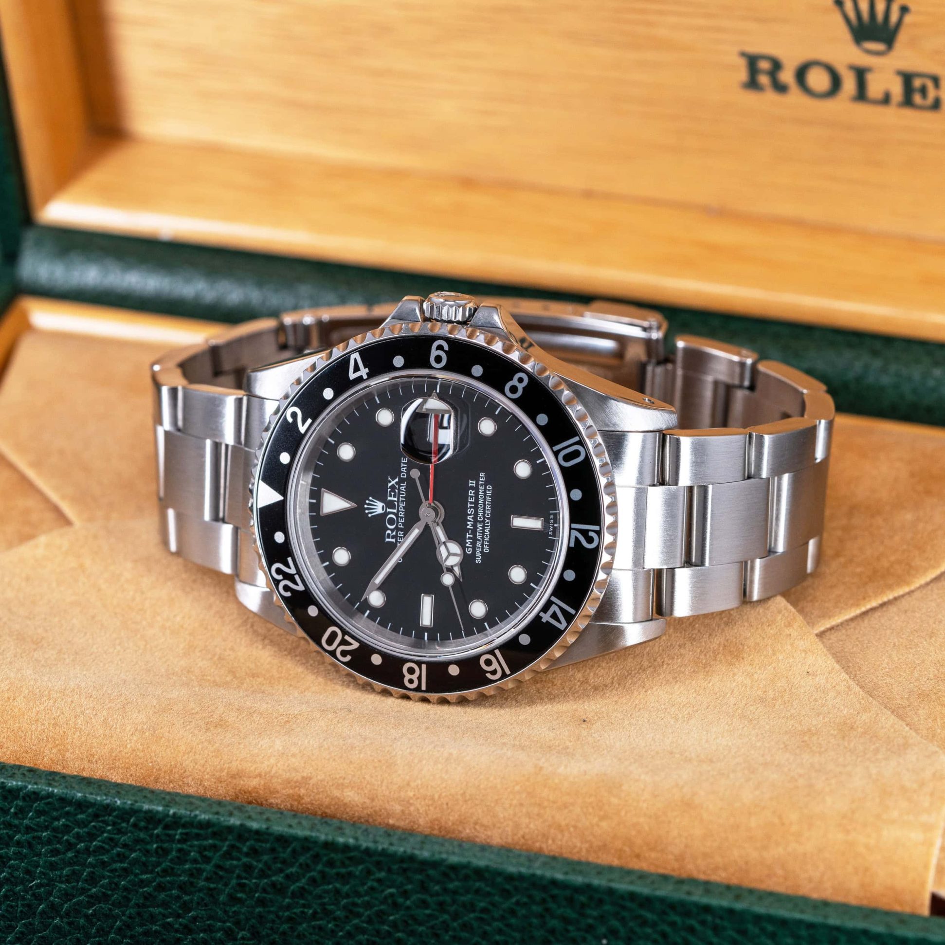Rolex-GMT-Master-16710-1999-3