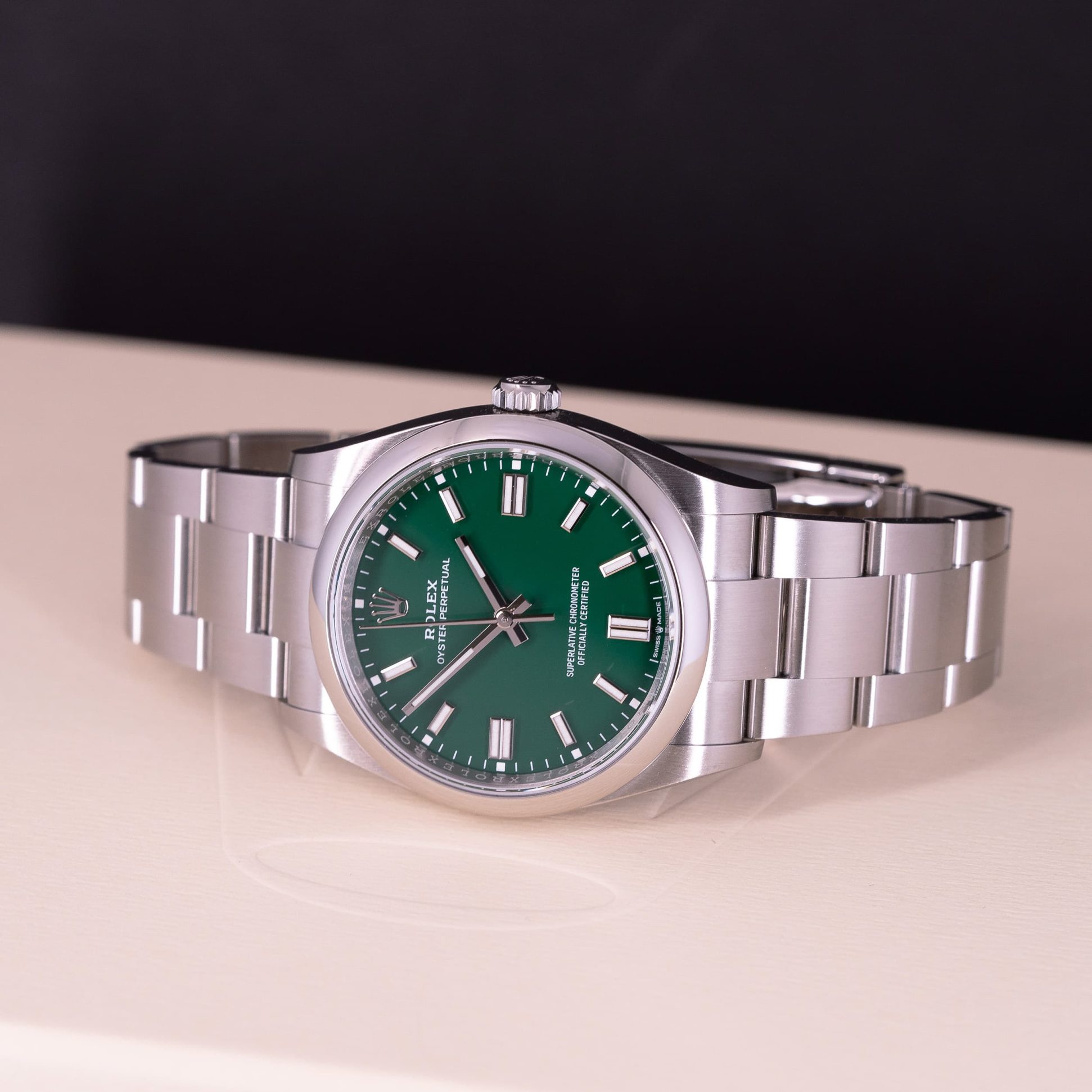Rolex-OP-Date-126000-Green-2023-4.jpg