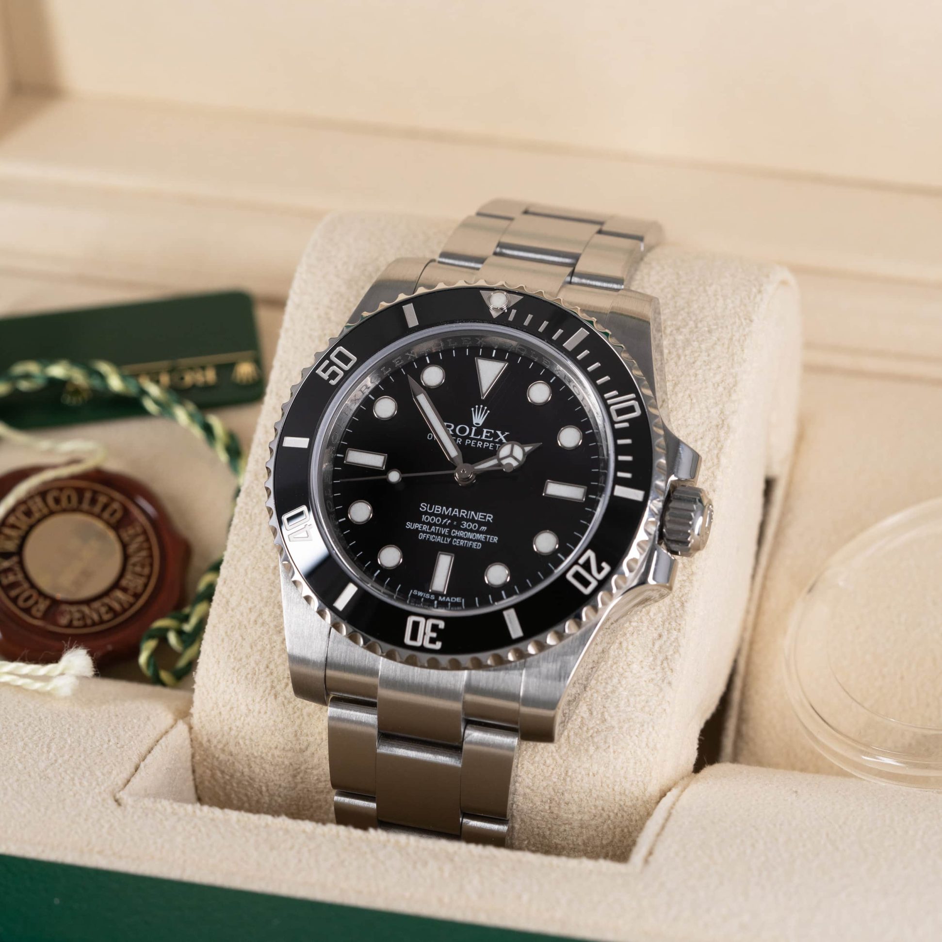Rolex-Submariner-114060LN-2013-2