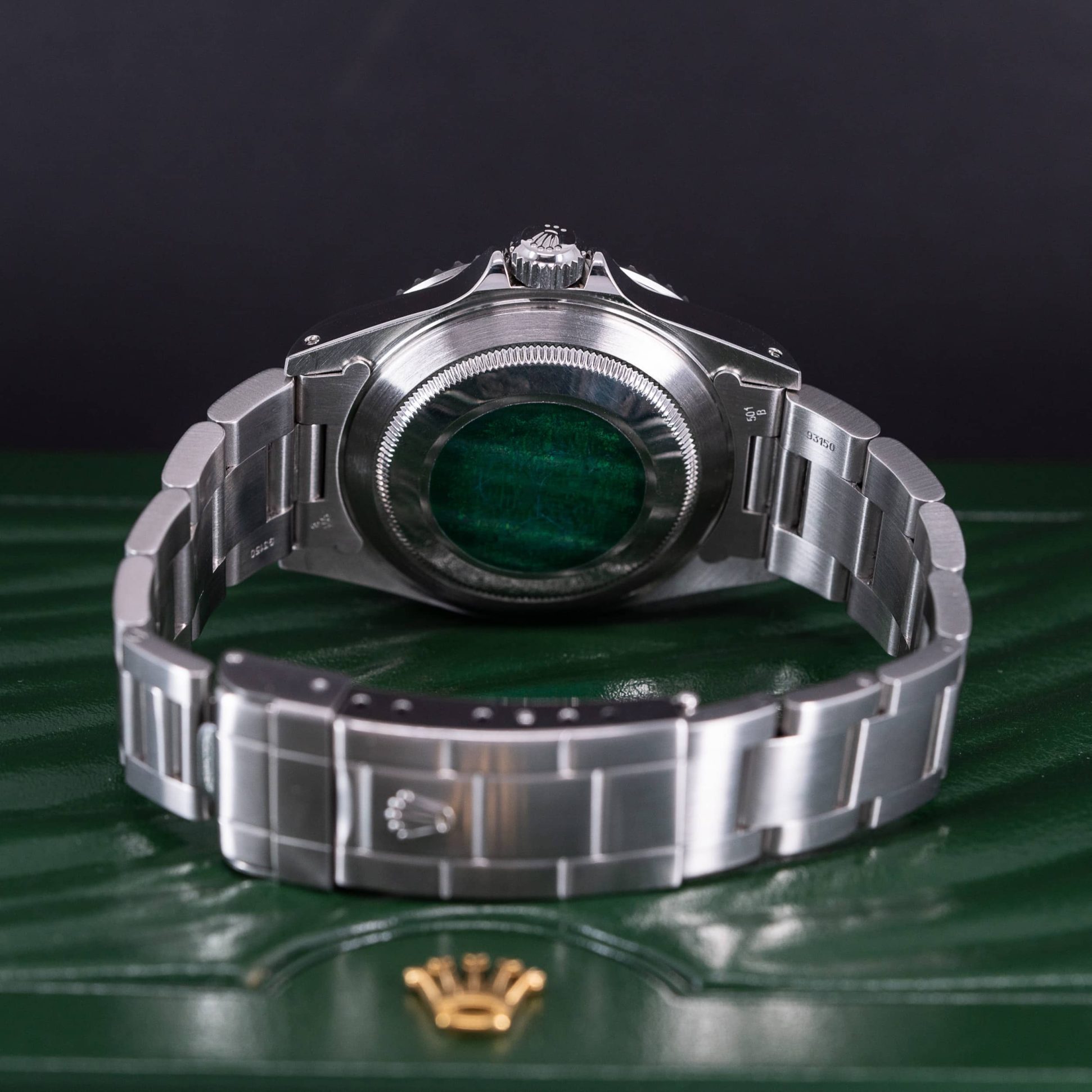 Rolex-Submariner-14060M_2005-2.jpg