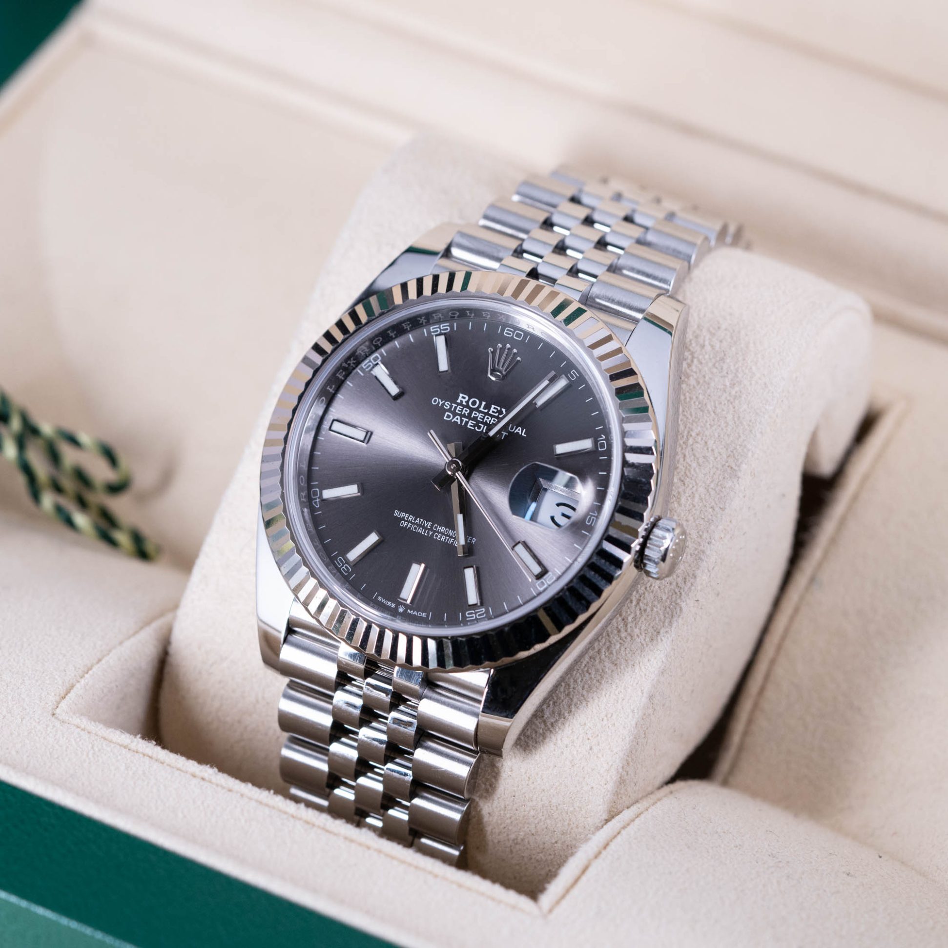 Rolex_Datejust_41_126334_2019-4.jpg
