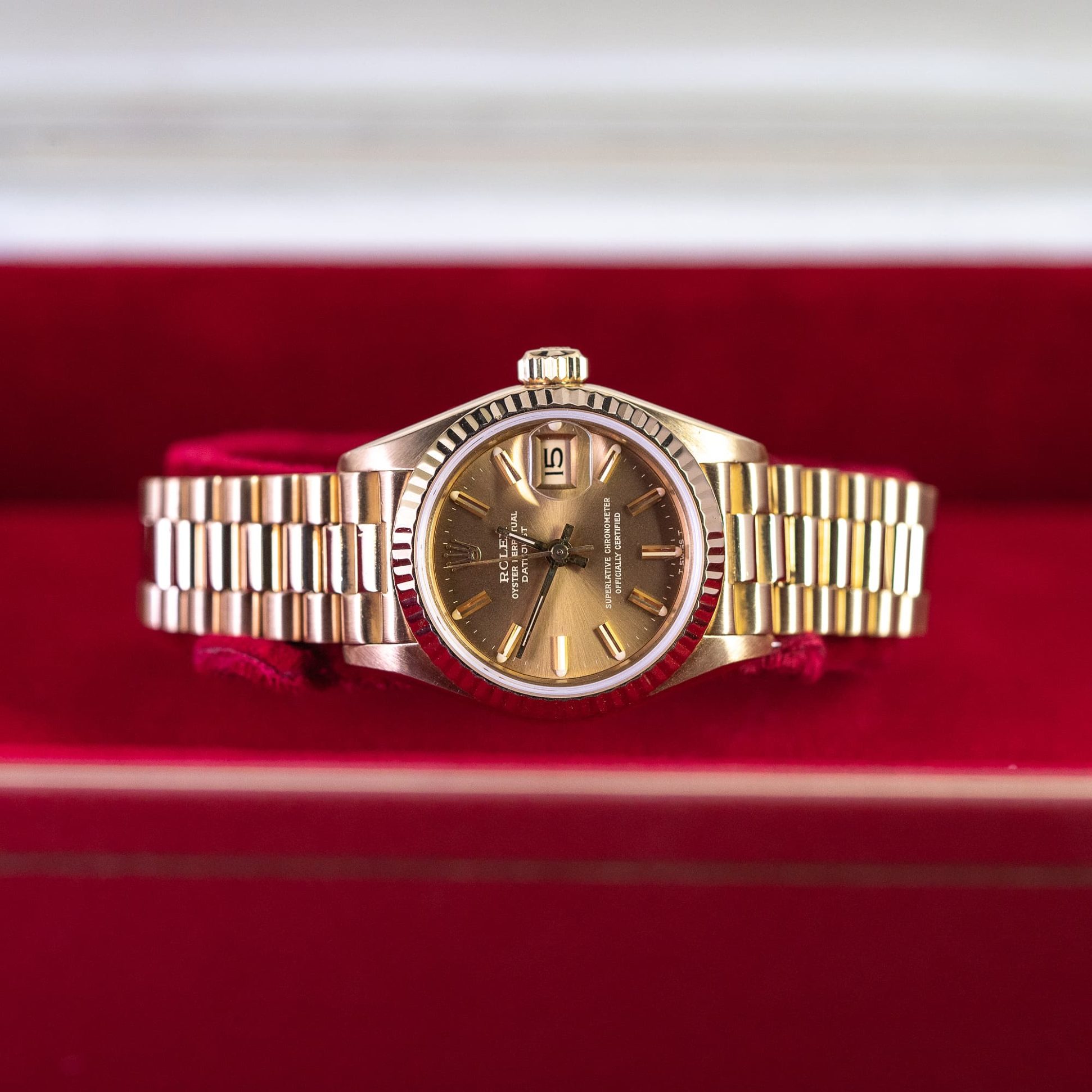 Rolex_Datejust_Lady_69178_1984-2.jpg