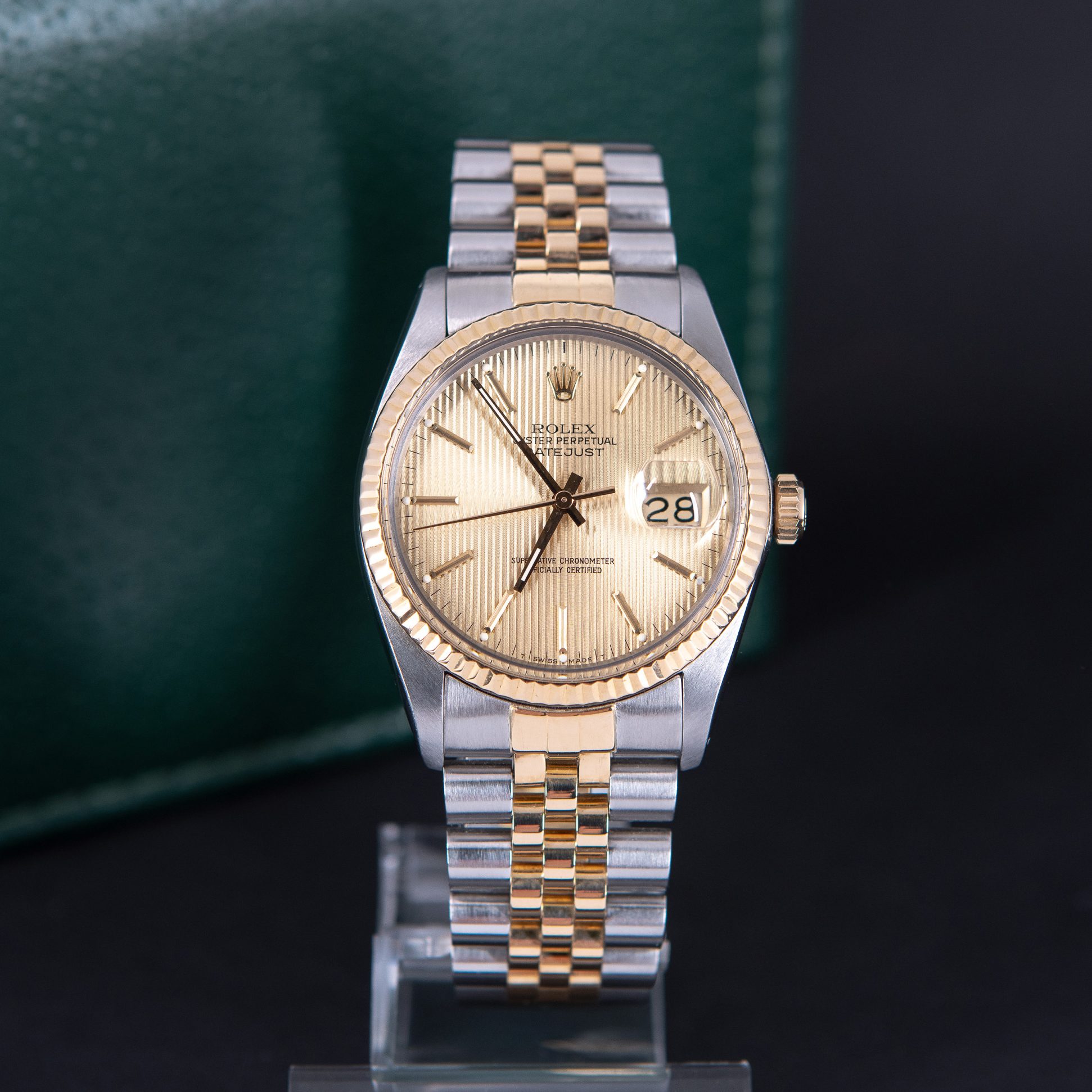 Rolex_Datejust_Tapestry_16013_1984-3.jpg