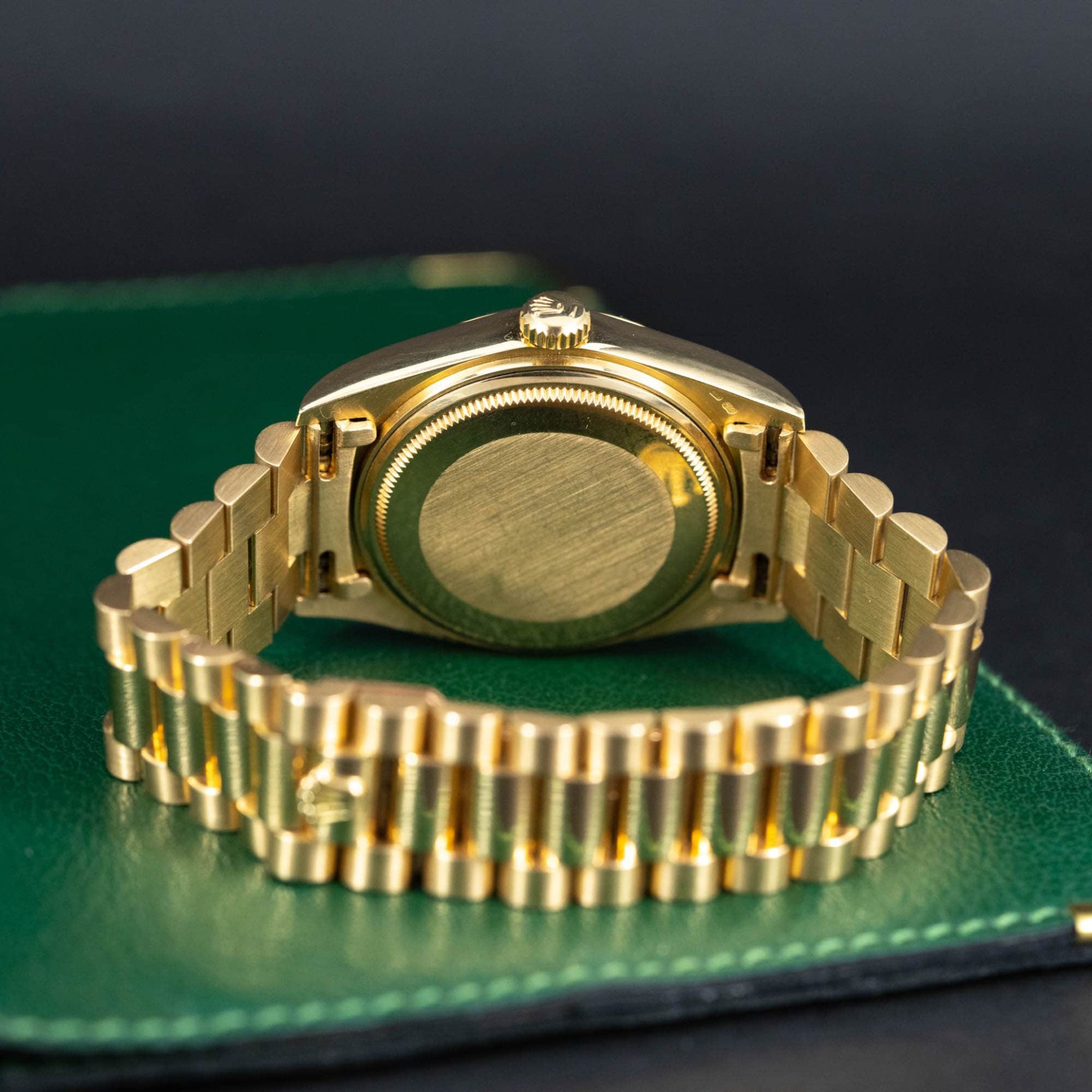 Rolex_Day-Date_18038_1979-6.jpg