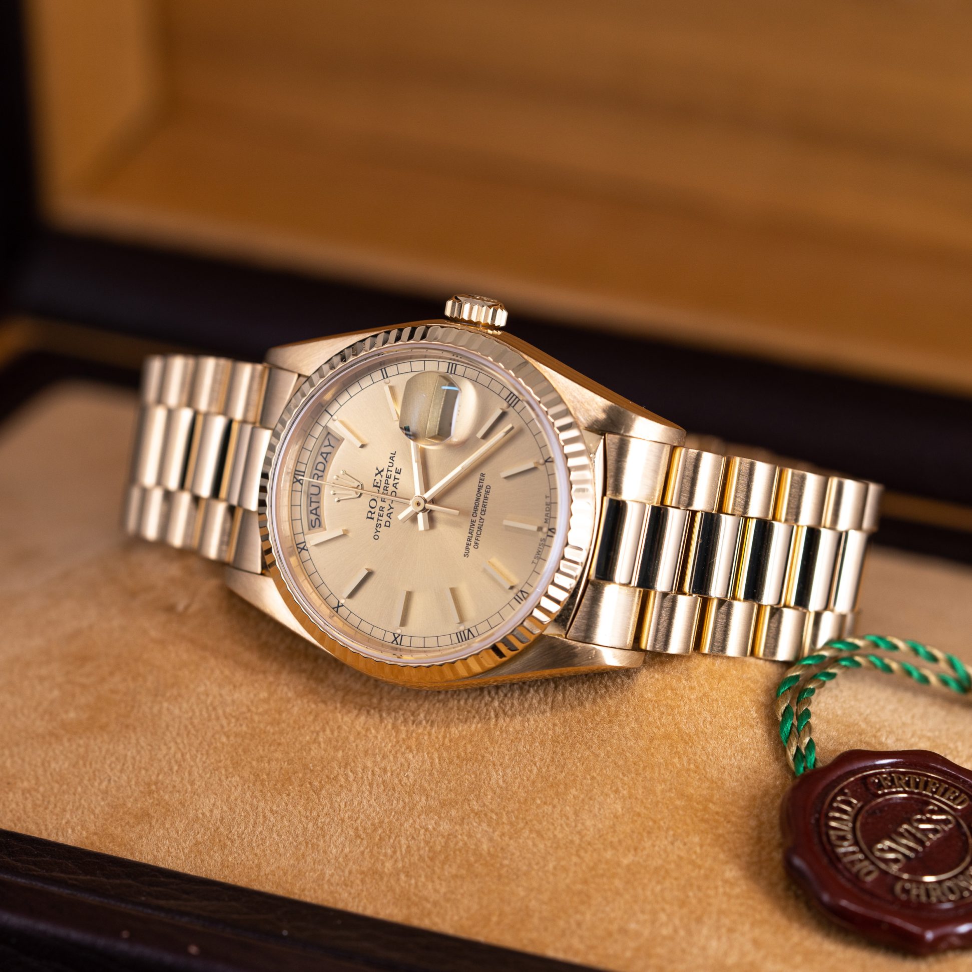 Rolex_Day-Date_18038_1985-2.jpg