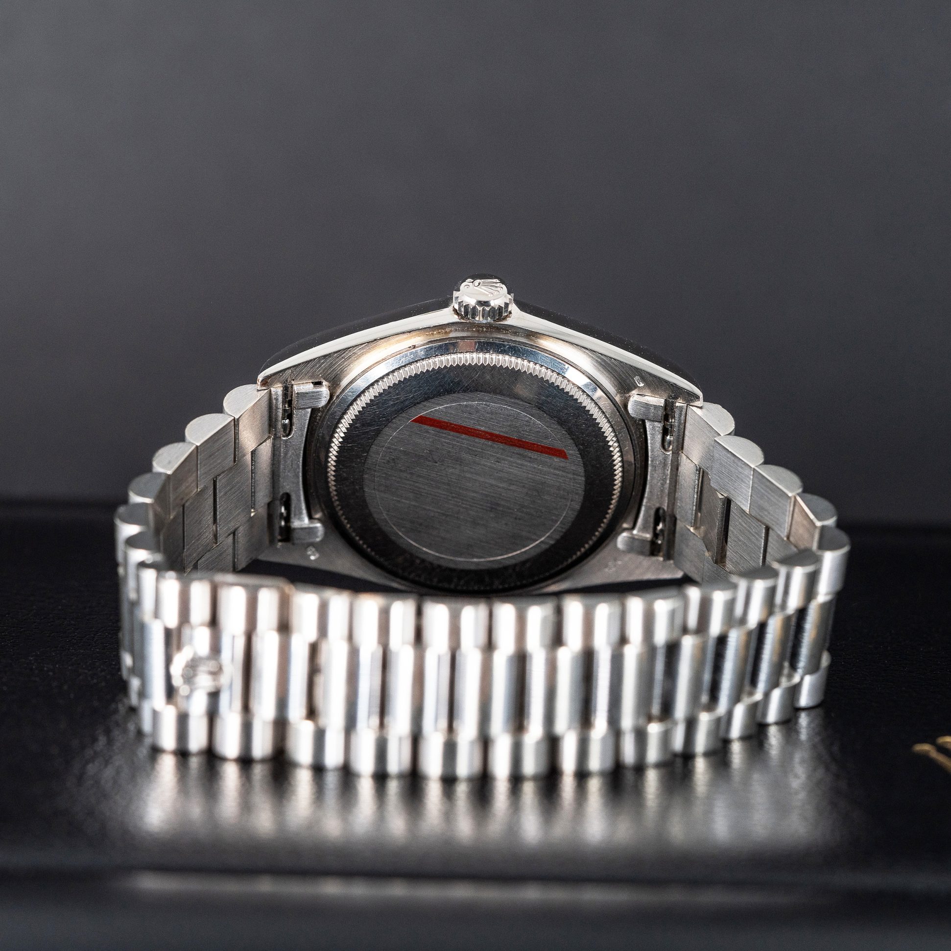 Rolex_Day-Date_1803_1977-12-1.jpg