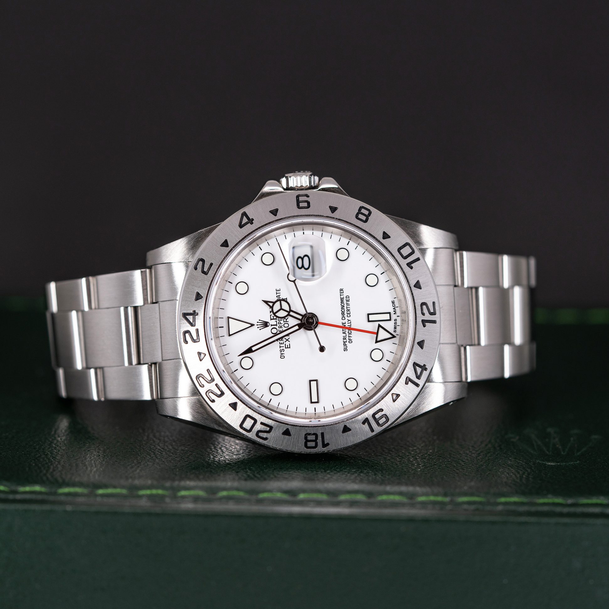 Rolex_Explorer-II_16570_1999-5-1.jpg