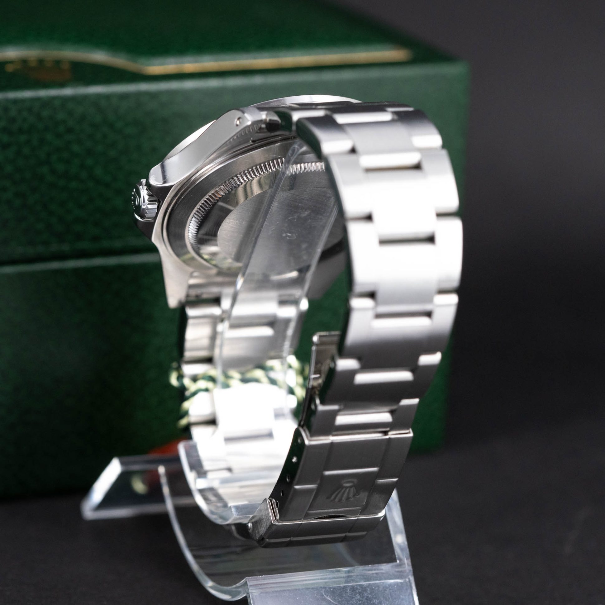 Rolex_Explorer-II_16570_2001-3.jpg