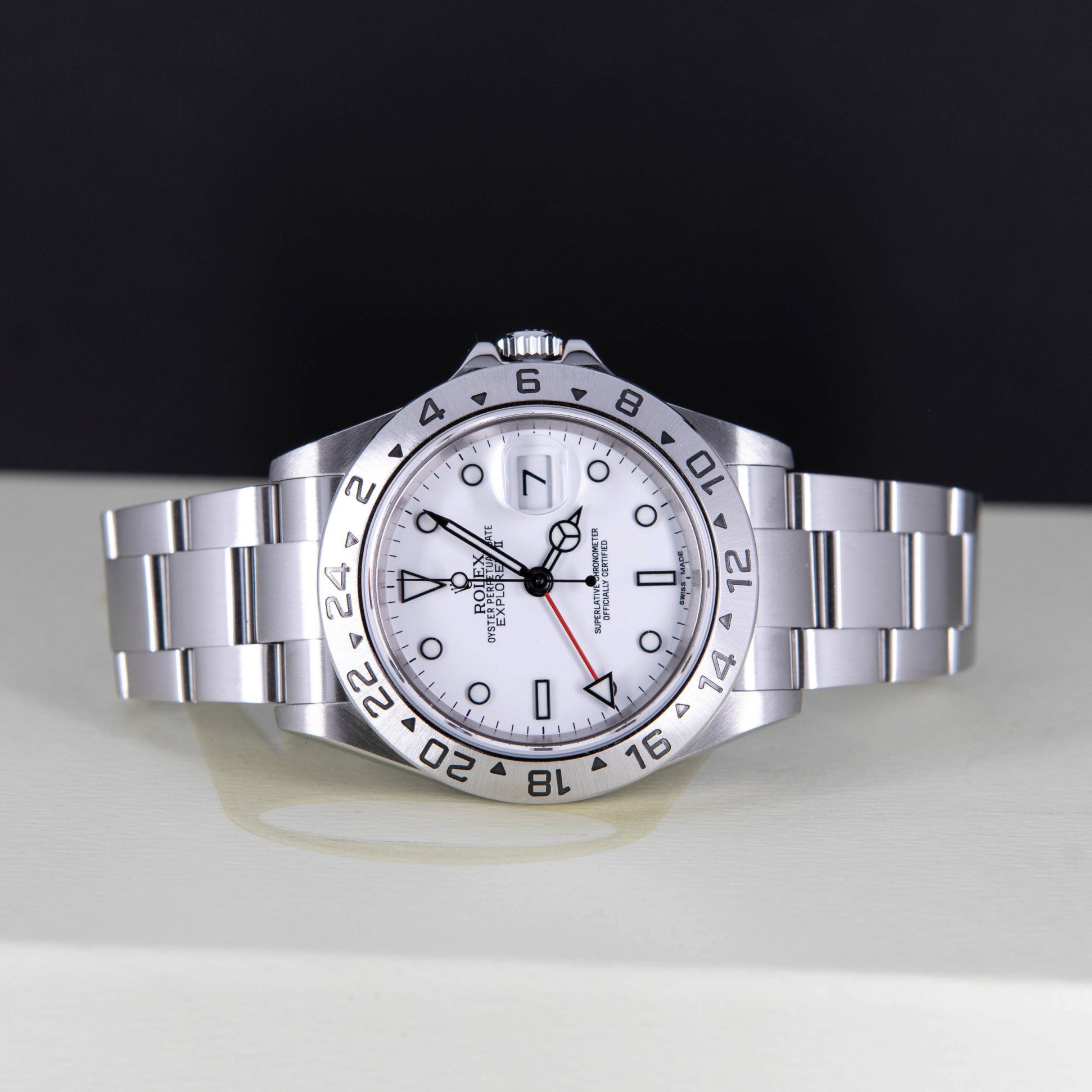 Rolex_Explorer-II_16570_2005-4.jpg