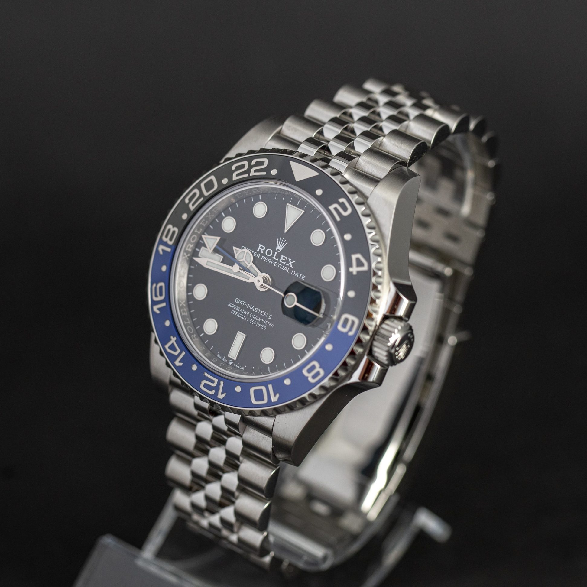 Rolex_GMT-II_Batman_126710BLNR-4.jpg