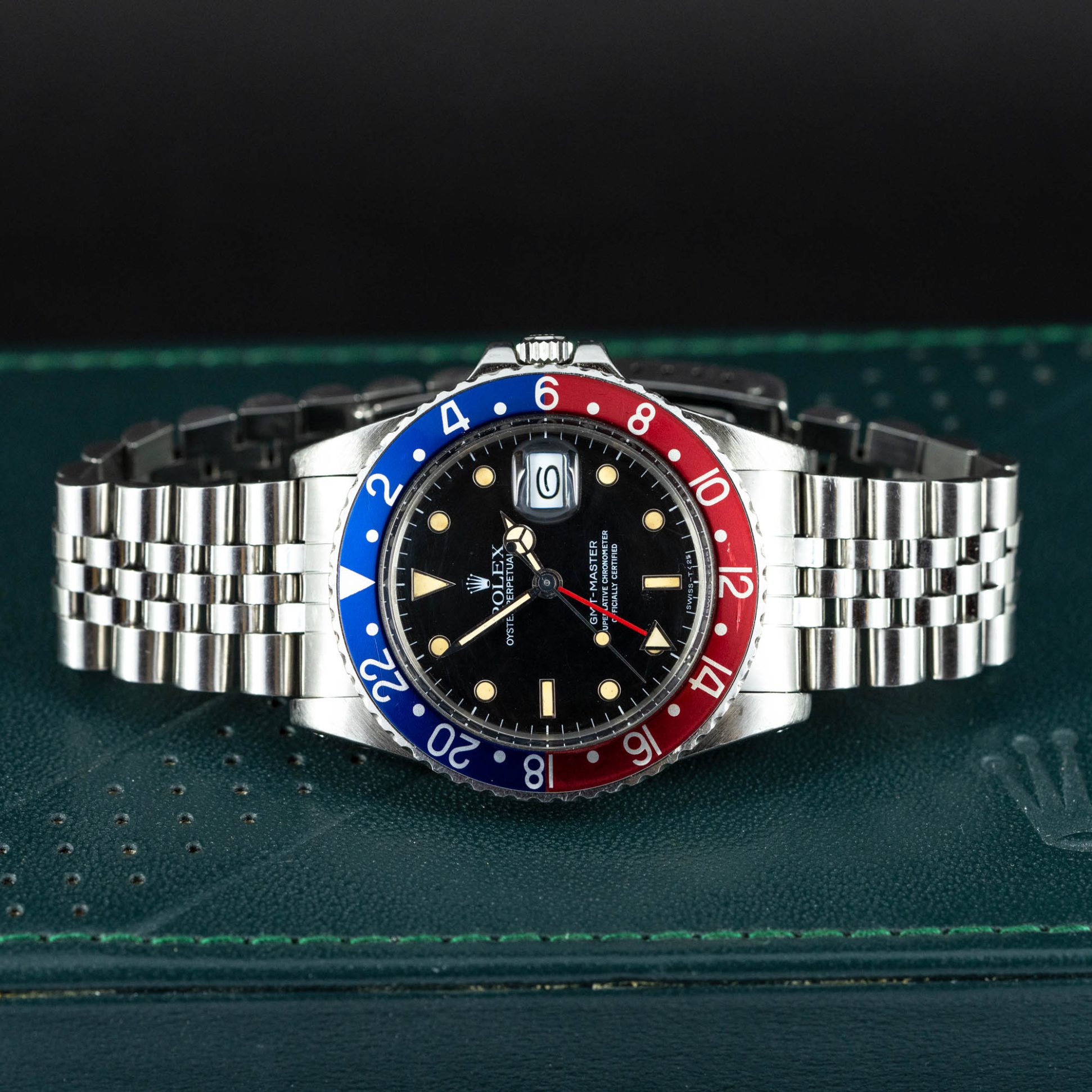 Rolex_GMT-Master_16750_1985-3.jpg