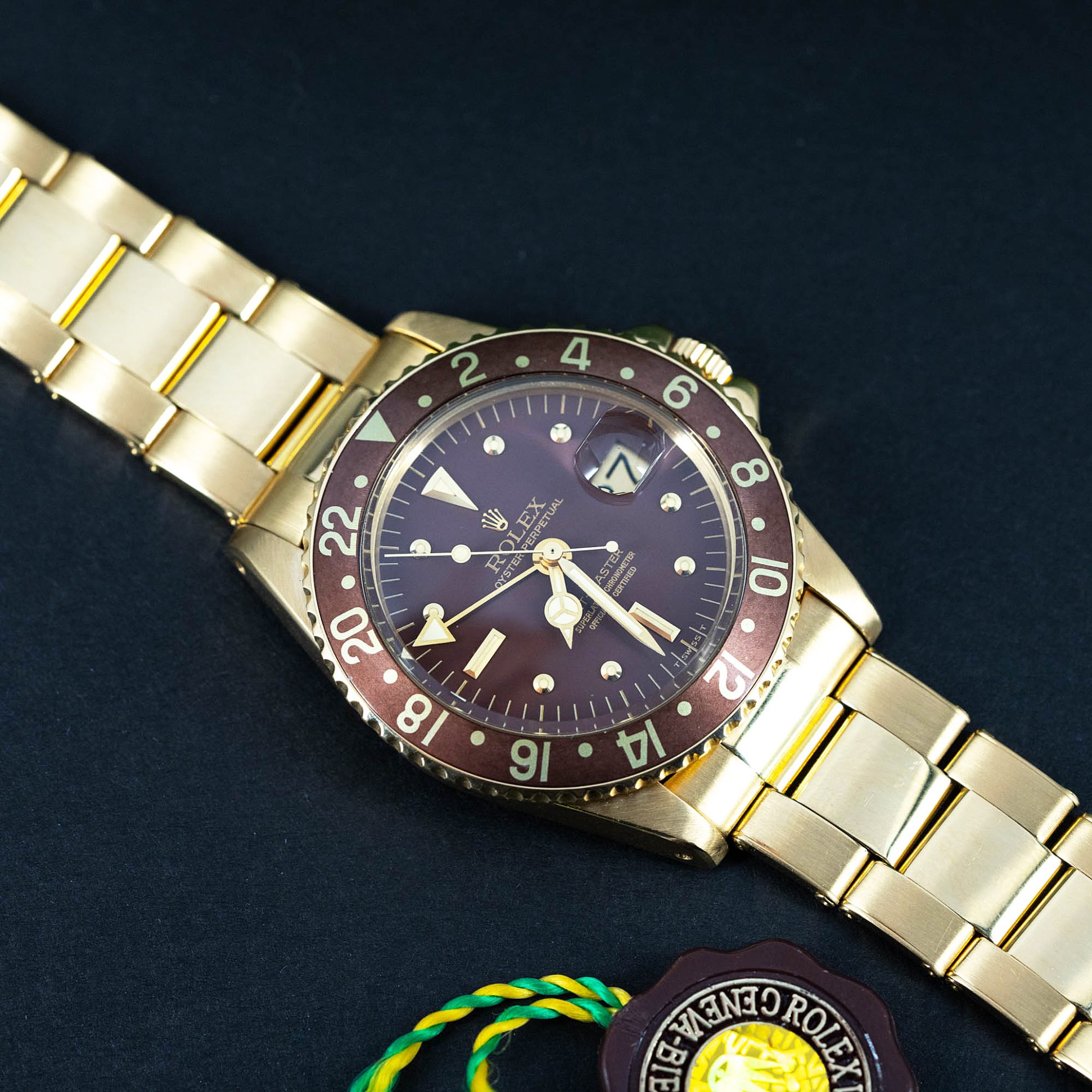 Rolex_GMT-Master_1675_18k_1973-12.jpg