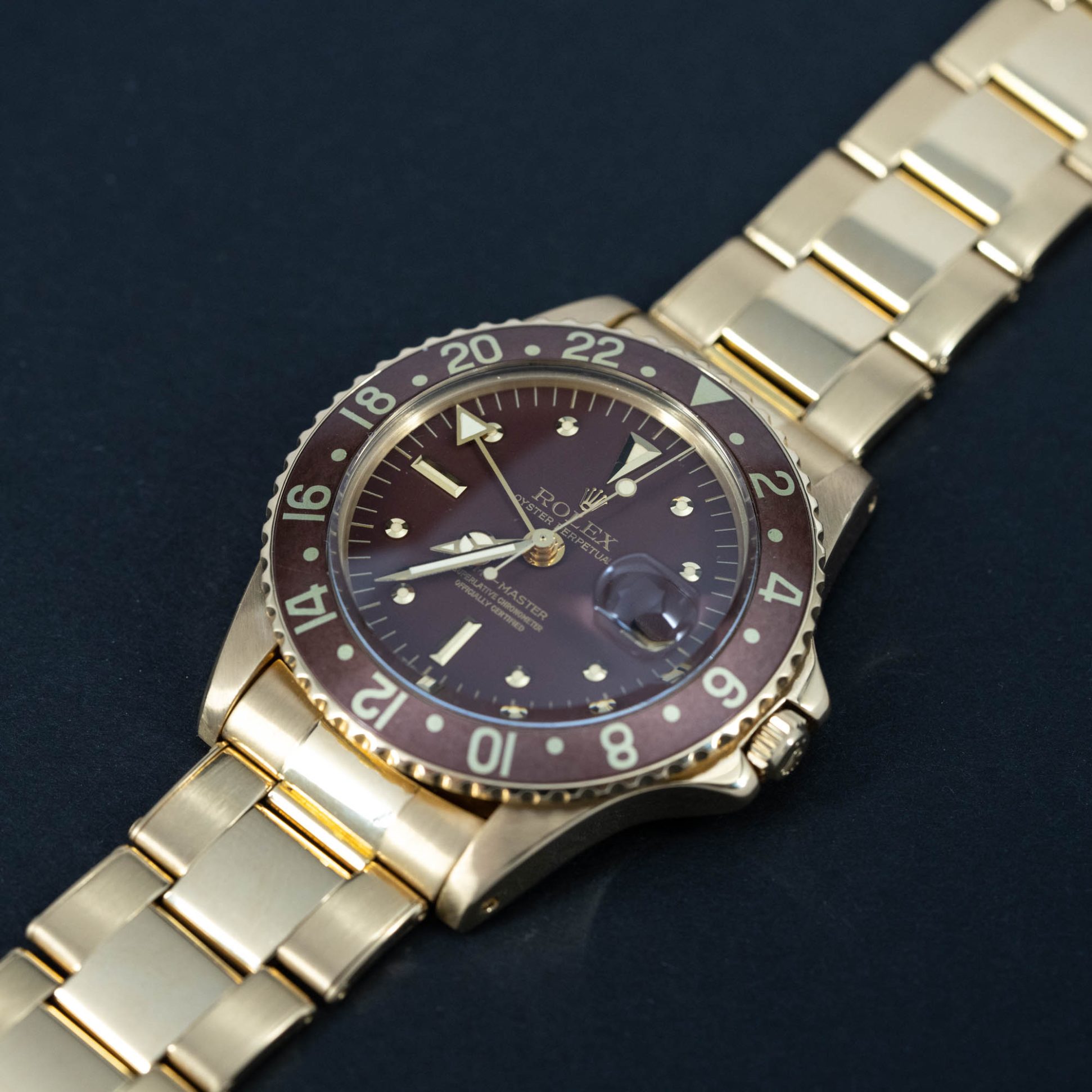 Rolex_GMT-Master_1675_18k_1973-15.jpg