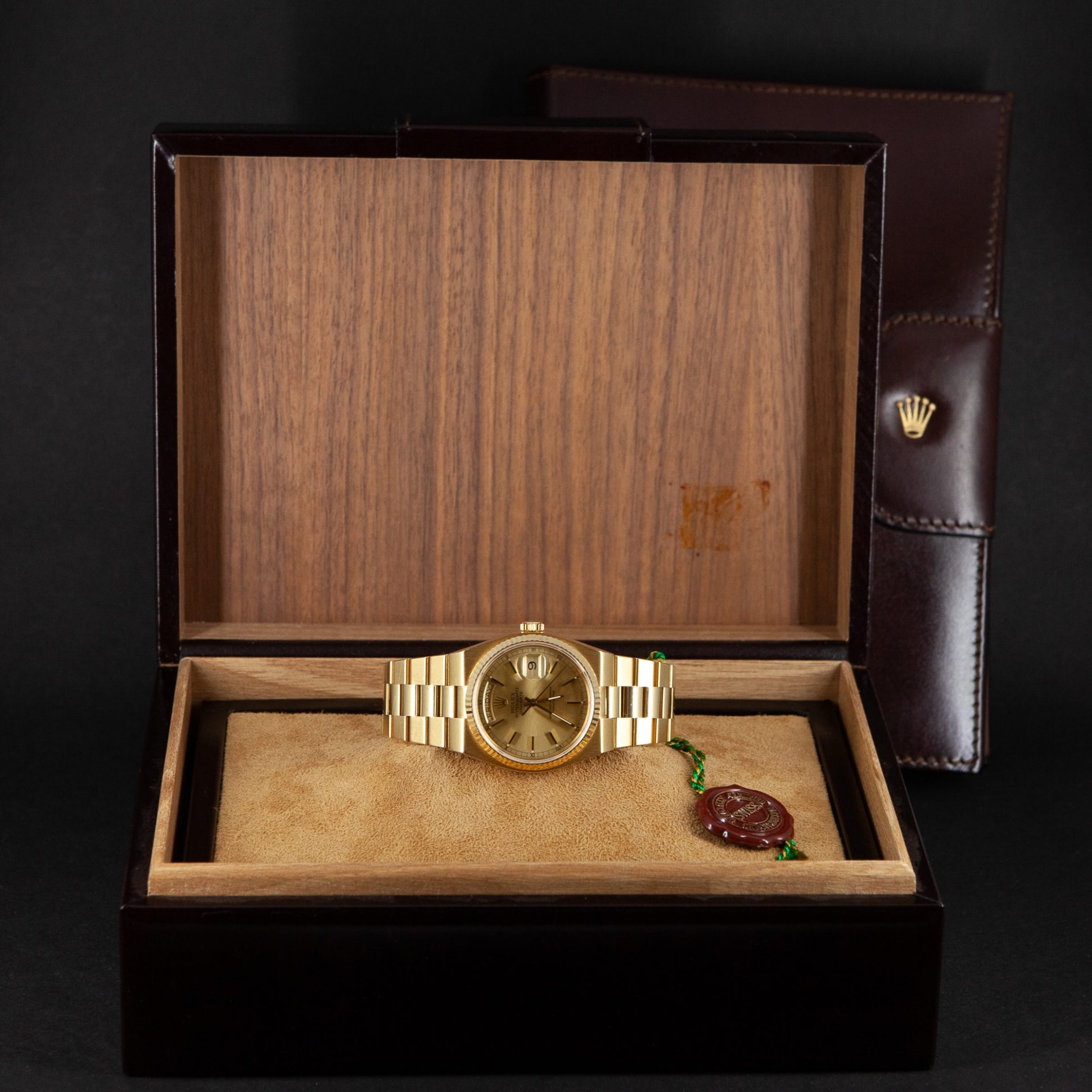 Rolex_Oysterquarz_Day-Date-1.jpg