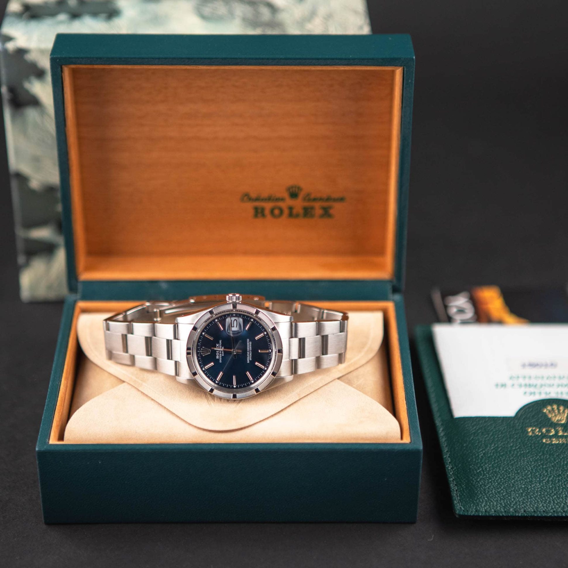 Rolex_Perpetual_Date_15010_1988.jpg