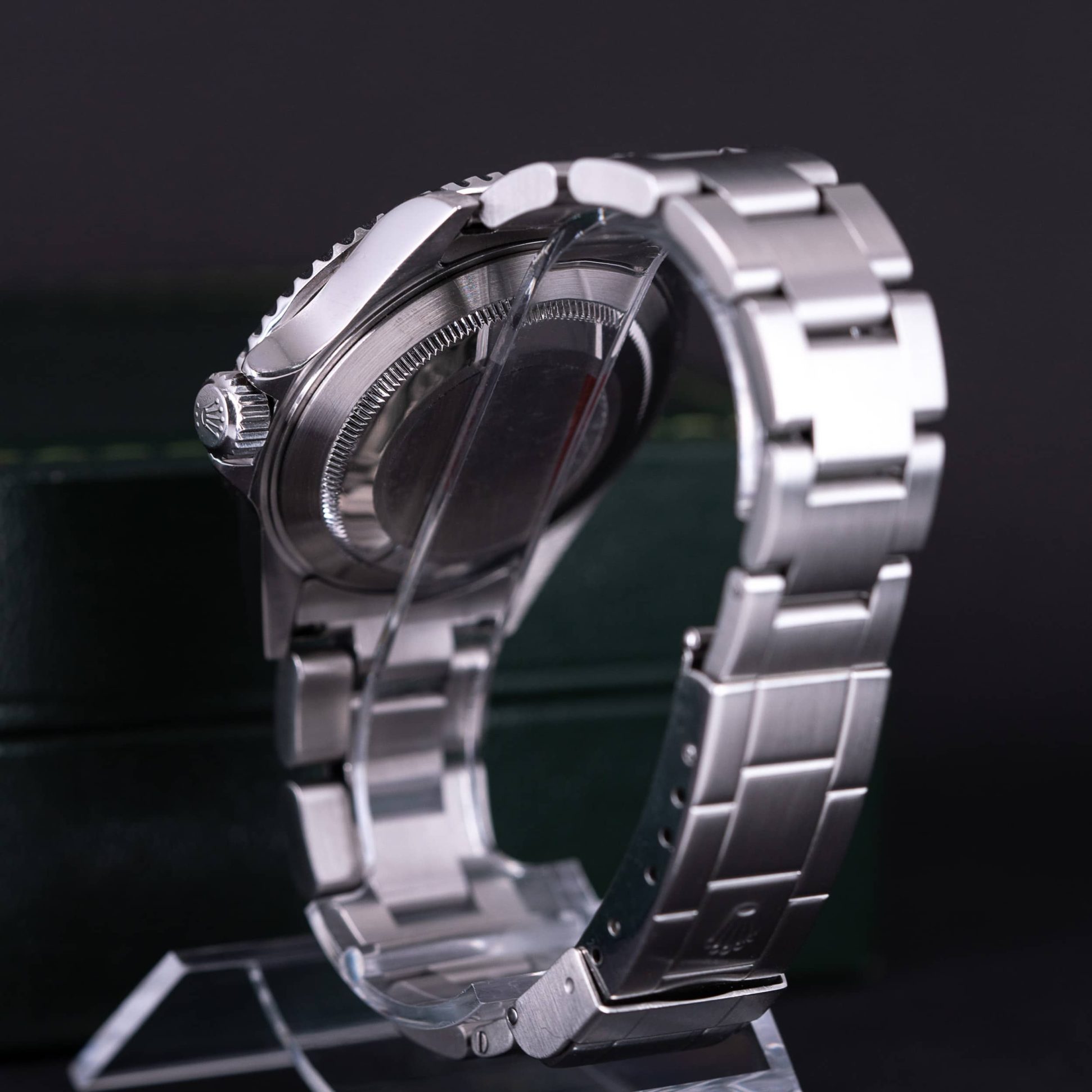 Rolex_Submariner_16610T_2004-8.jpg