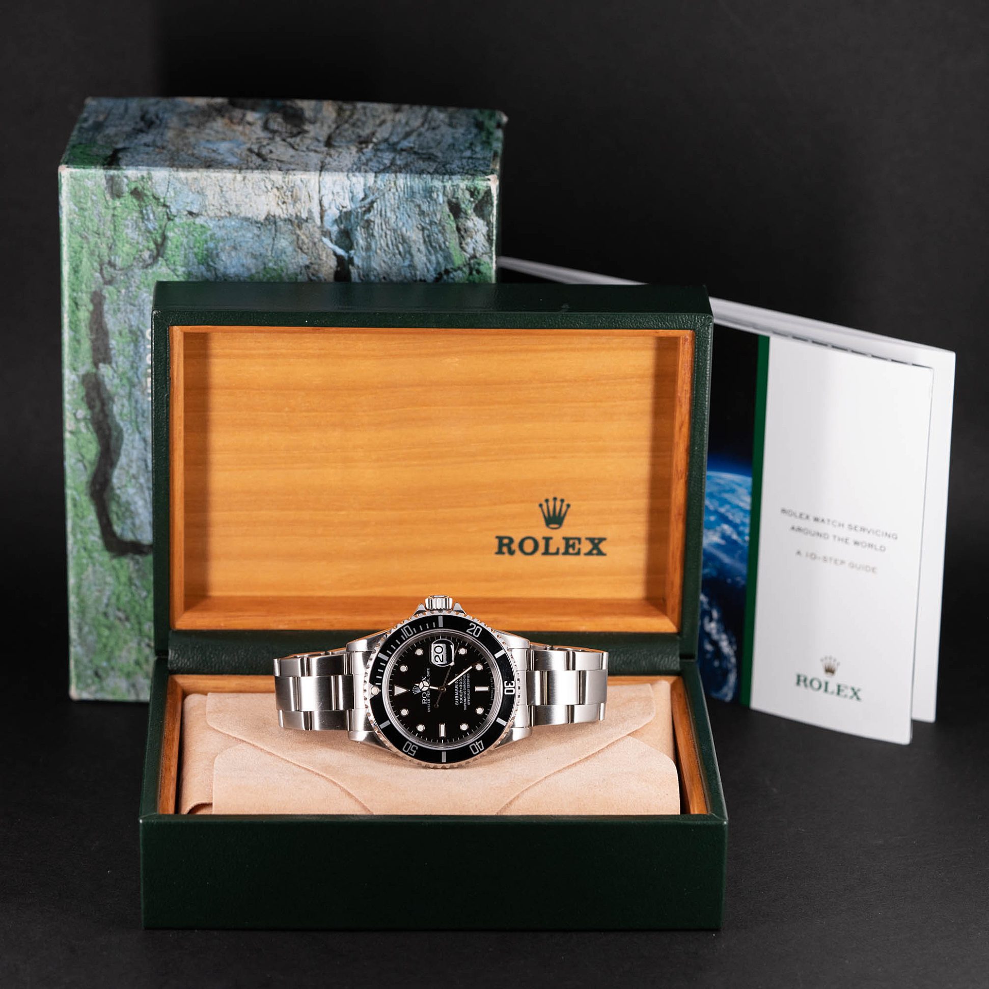 Rolex_Submariner_16610_1996.jpg