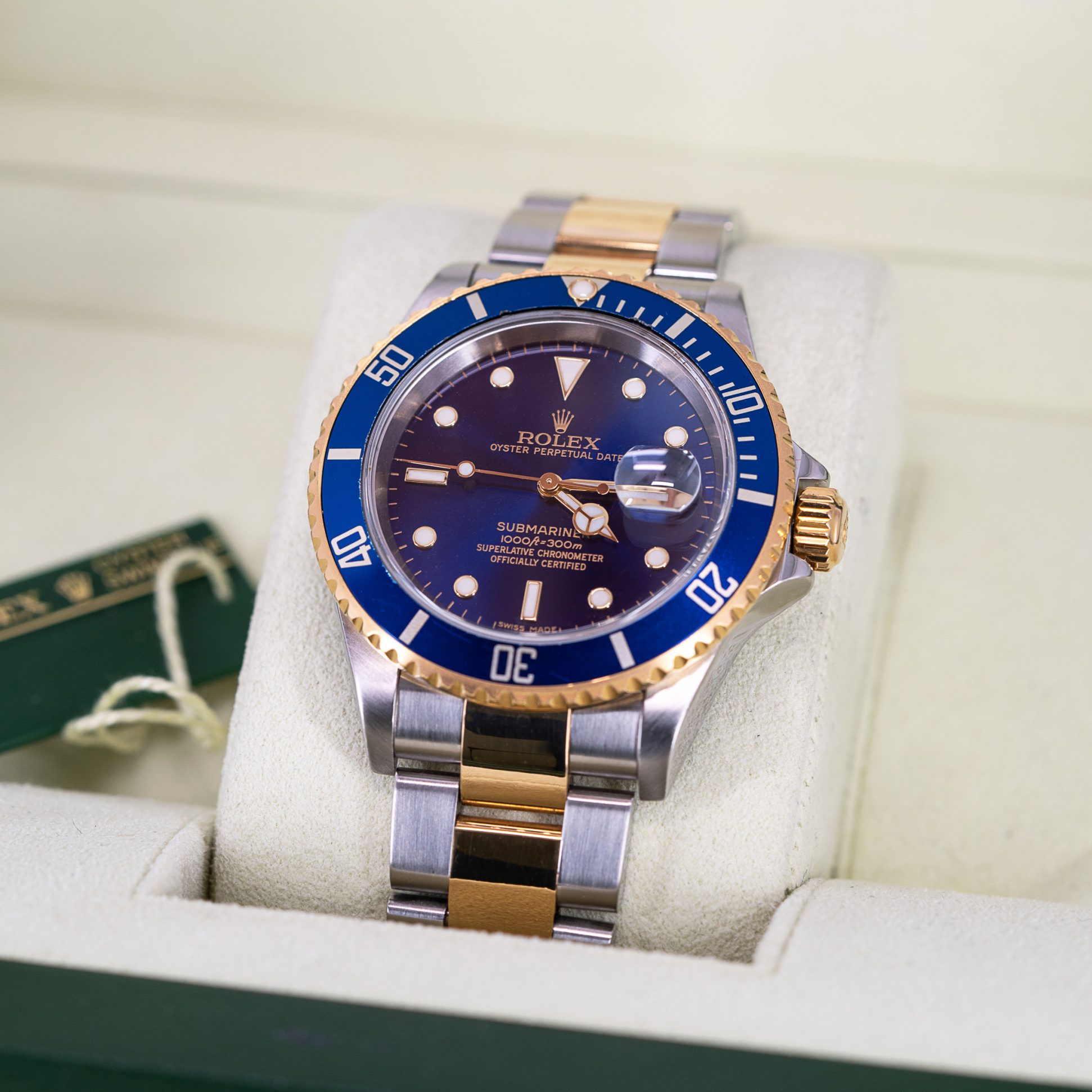Rolex_Submariner_16613_2006-2.jpg