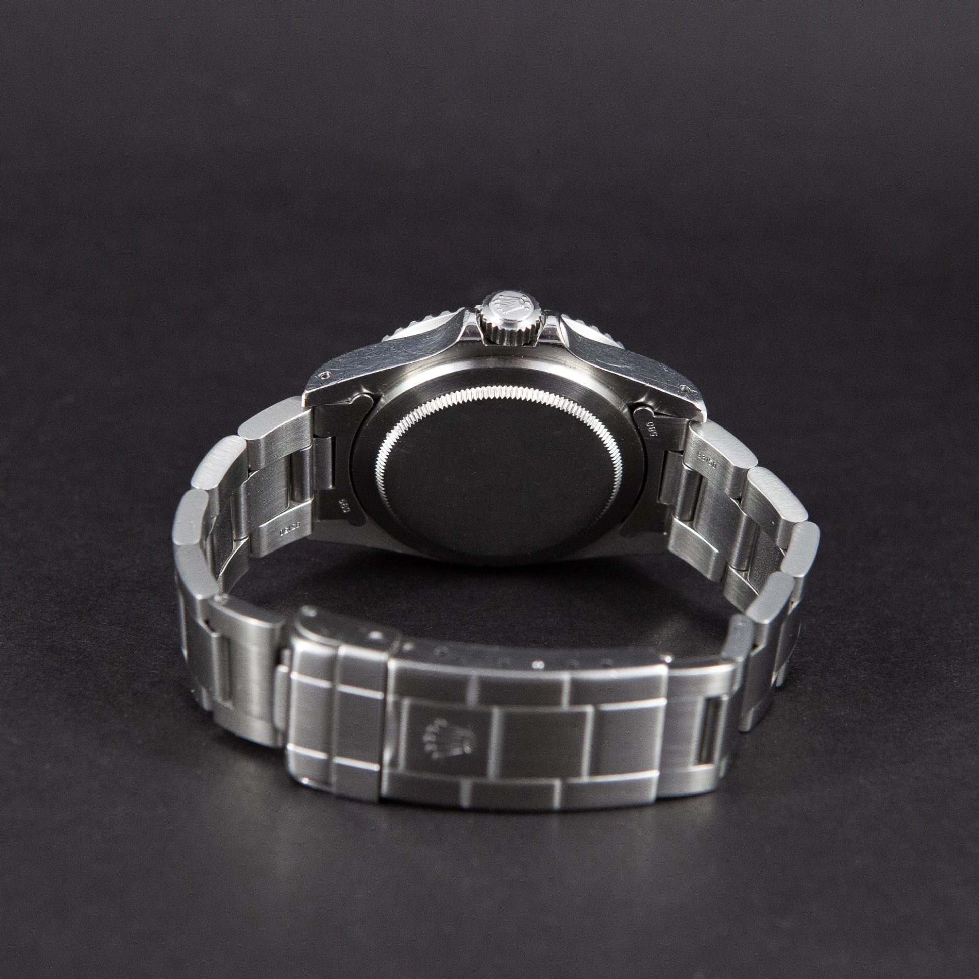 Rolex_Submariner_1680_1977-3.jpg
