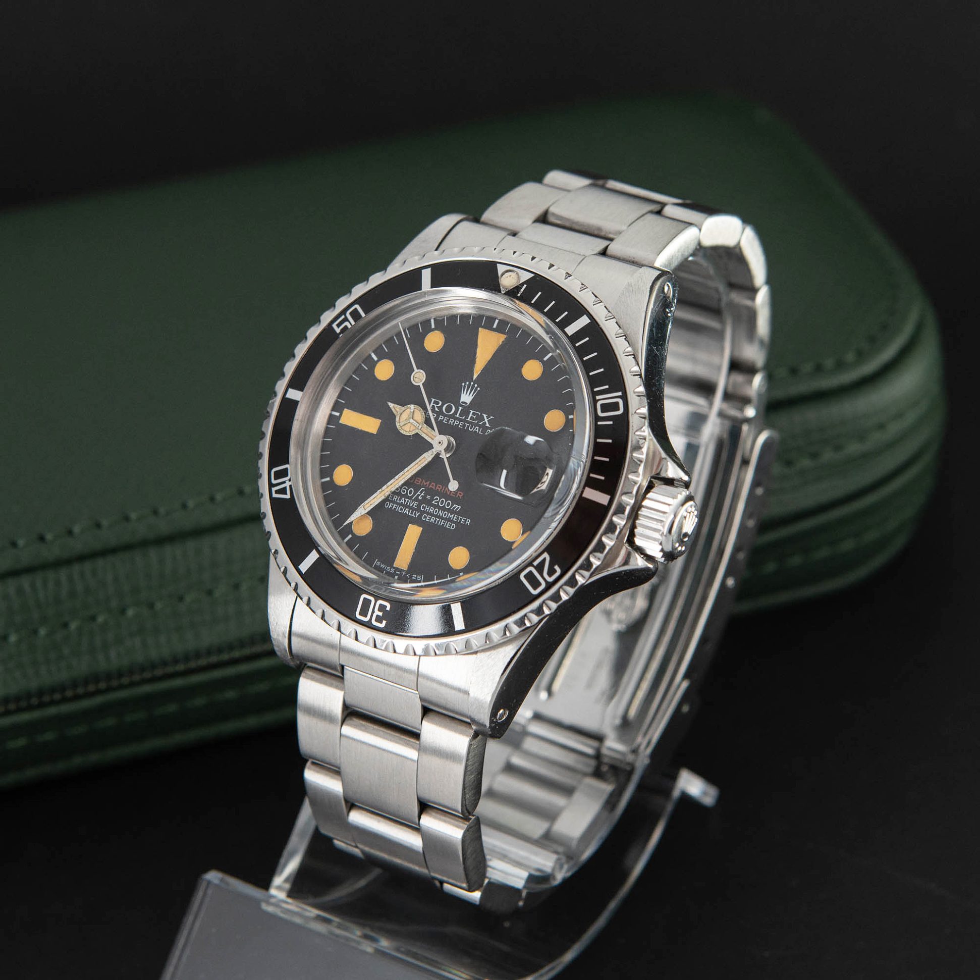 Rolex_Submariner_1680_Red_1974-6.jpg
