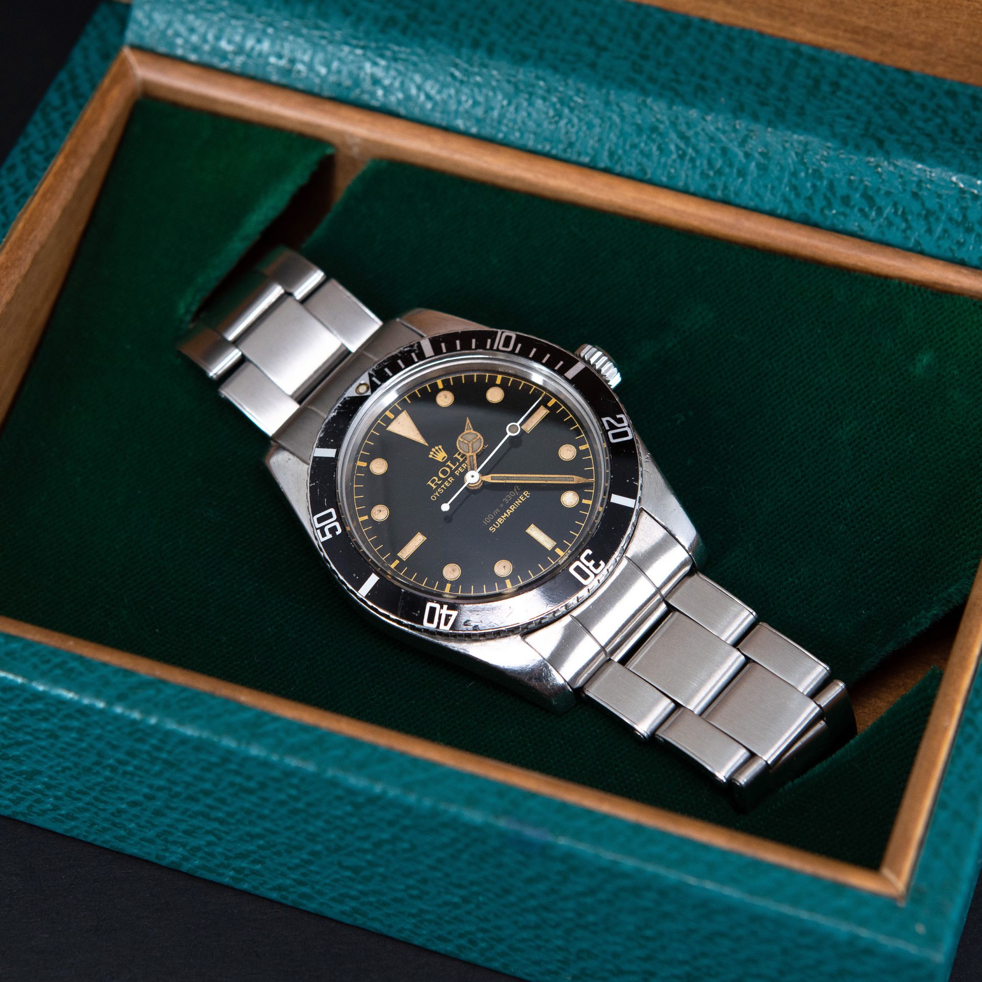 Rolex_Submariner_6536-1_1957-2.jpg