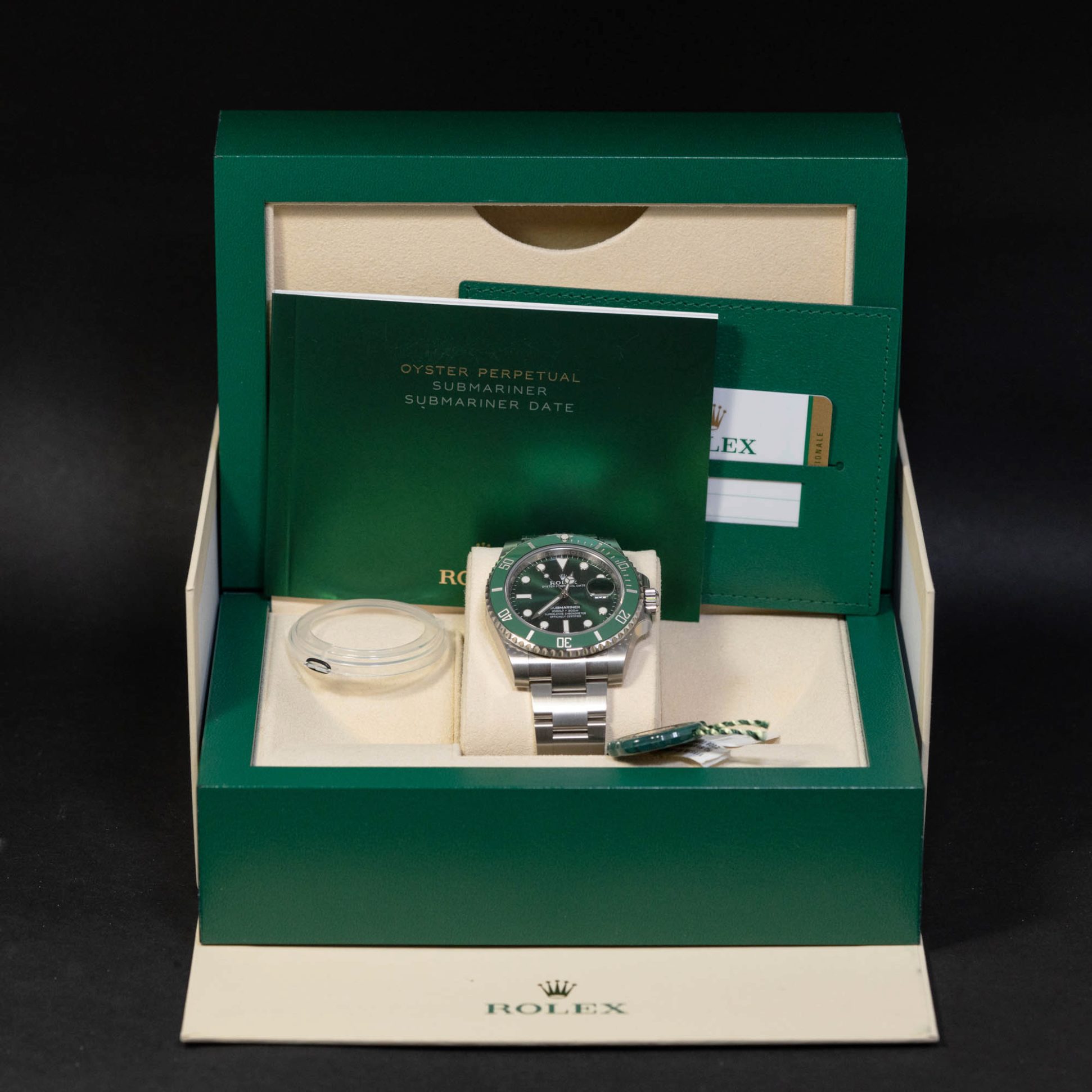 Rolex_Submariner_Hulk_2019_MINT-2.jpg