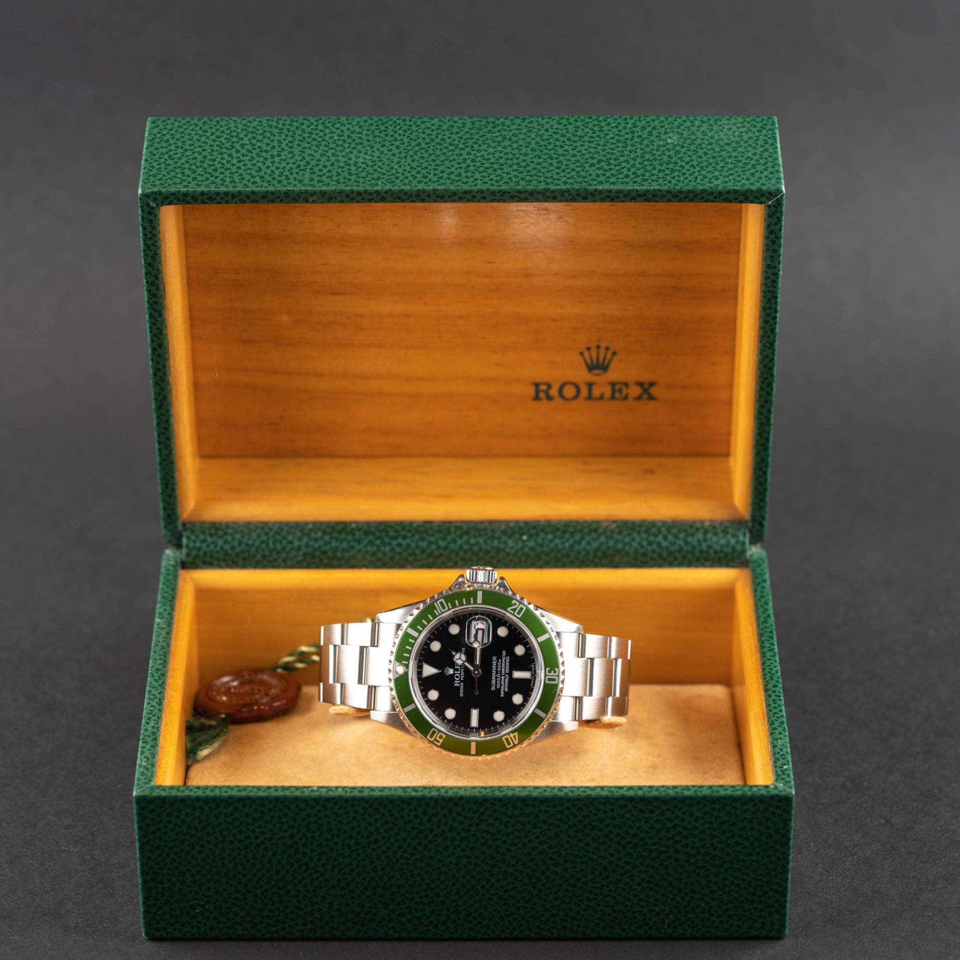 Rolex_Submariner_Kermit_2005-2.jpg