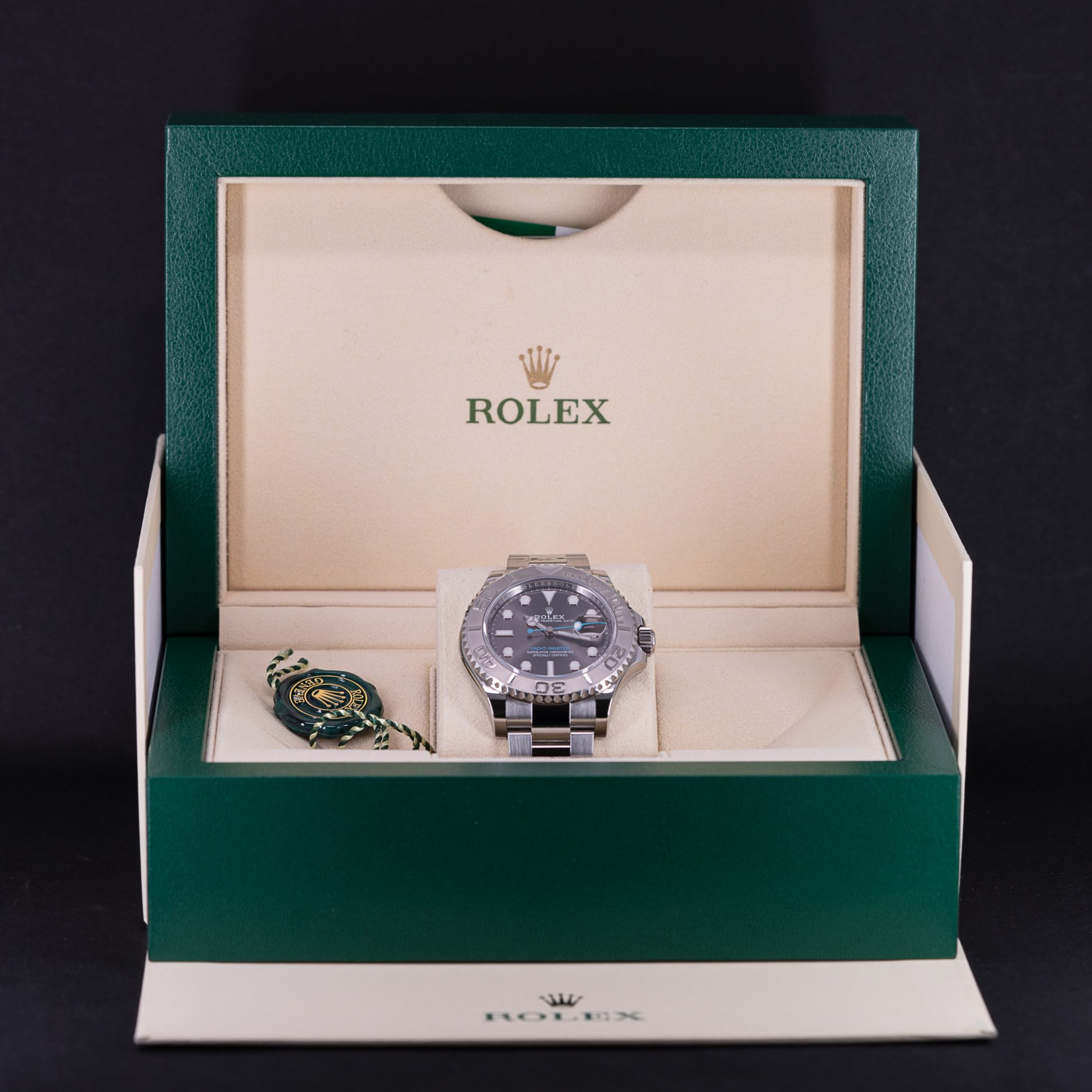 Rolex_Yacht-Master-40_126622_2020-7.jpg