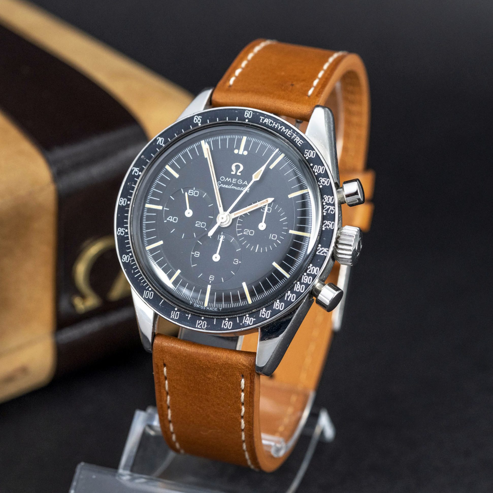 Speedmaster_105.003-64-3.jpg