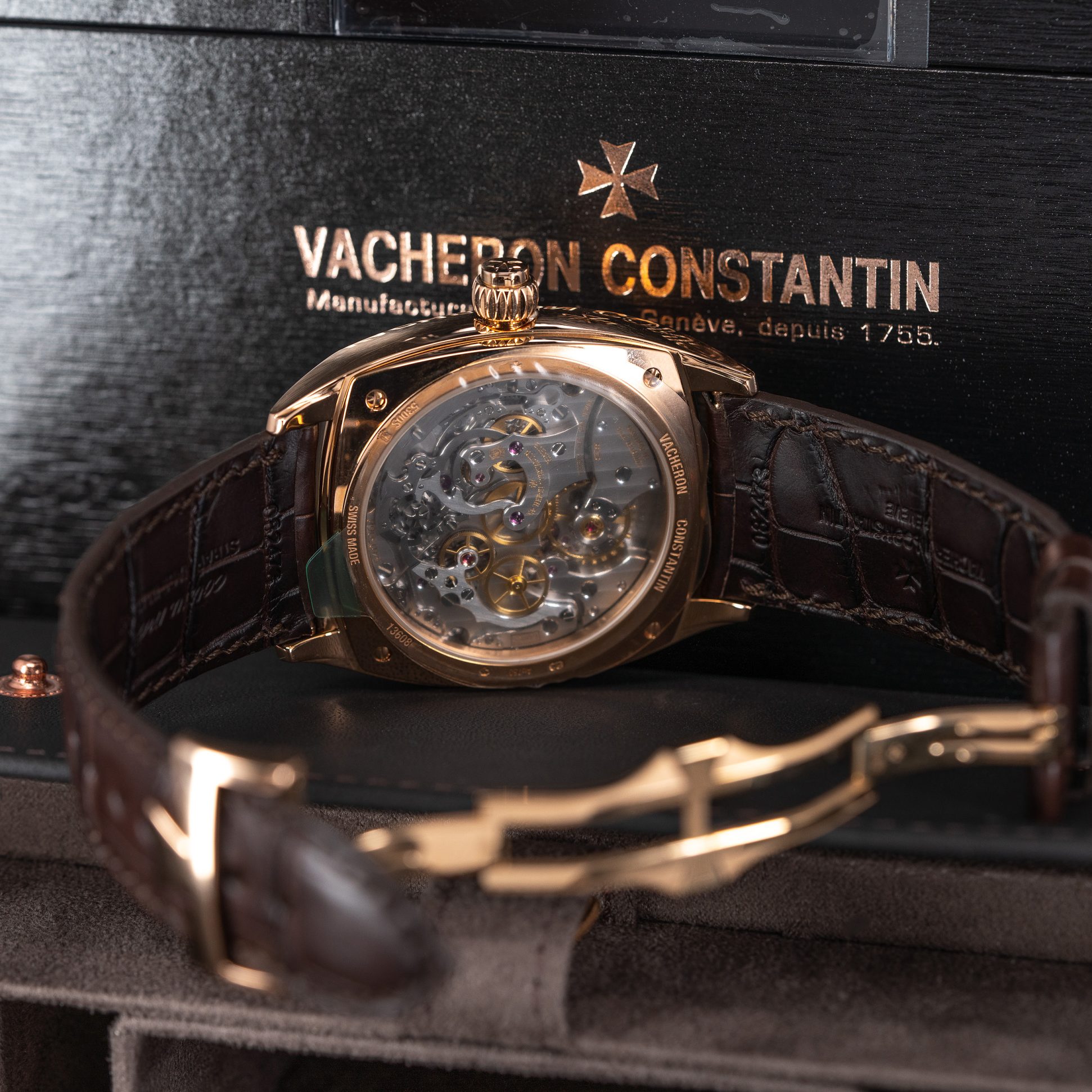 Vacheron_Constantin_Harmony_Chronograph_5300-4.jpg