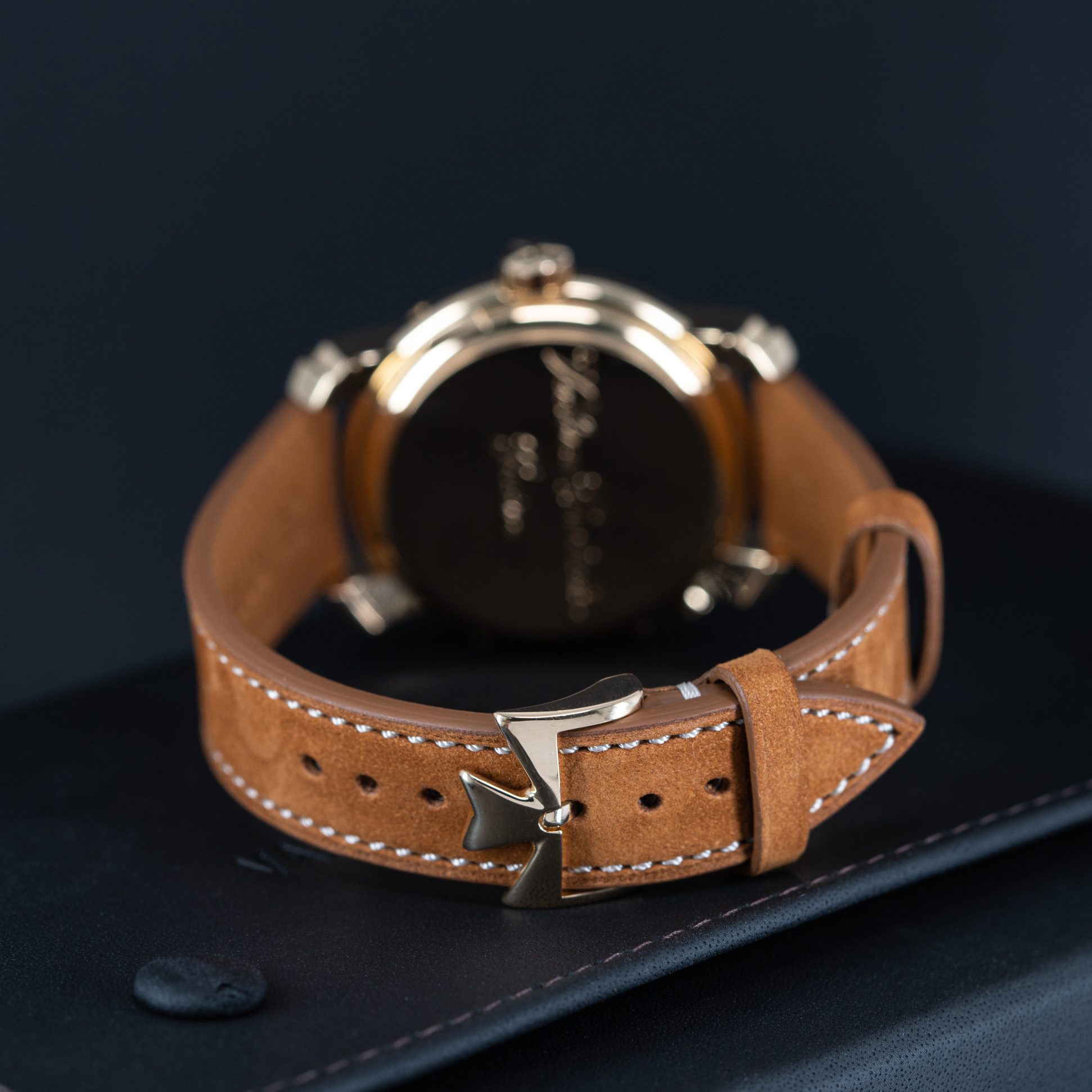Vacheron_Constantin_Malte_Dual-Time_42005-11.jpg
