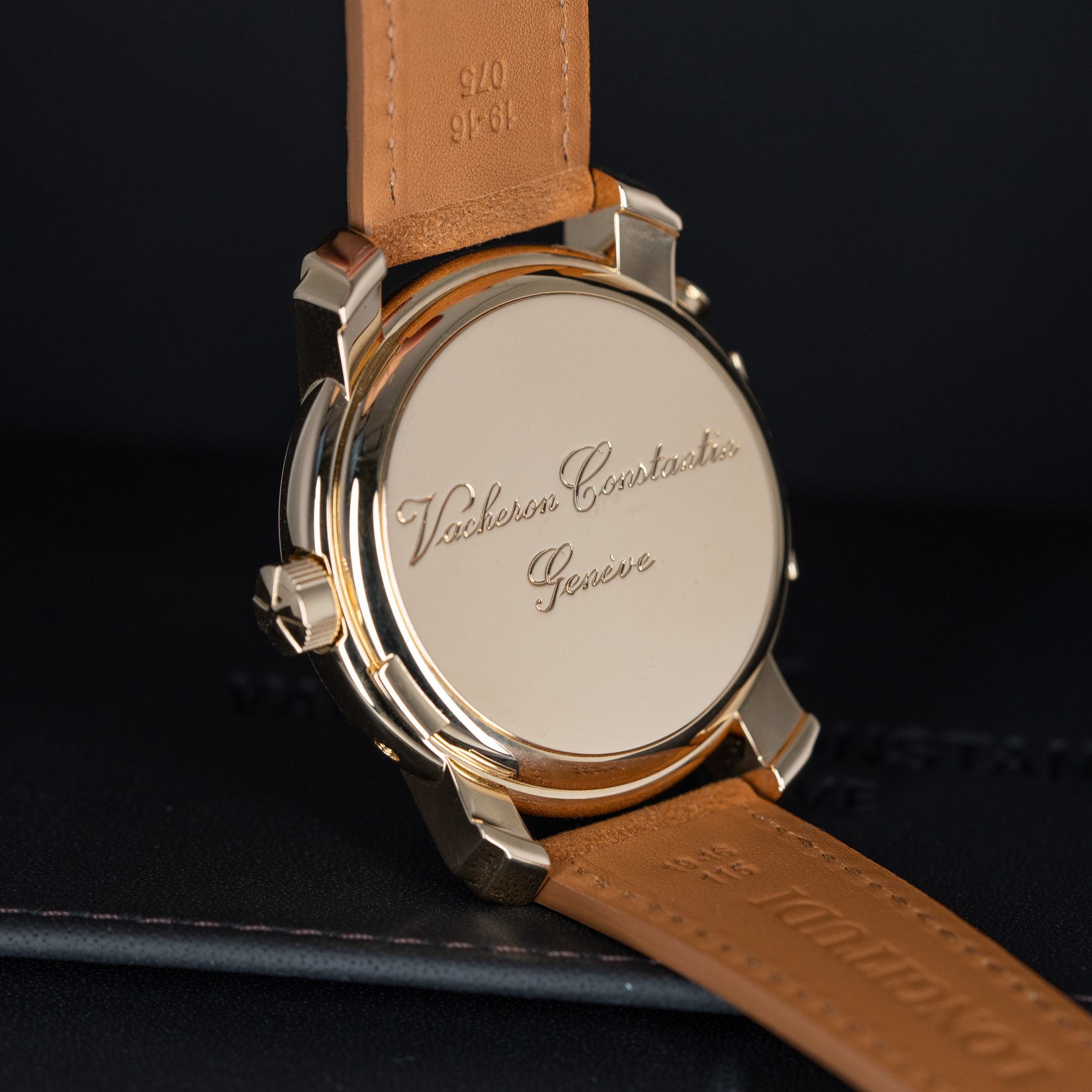 Vacheron_Constantin_Malte_Dual-Time_42005-3.jpg