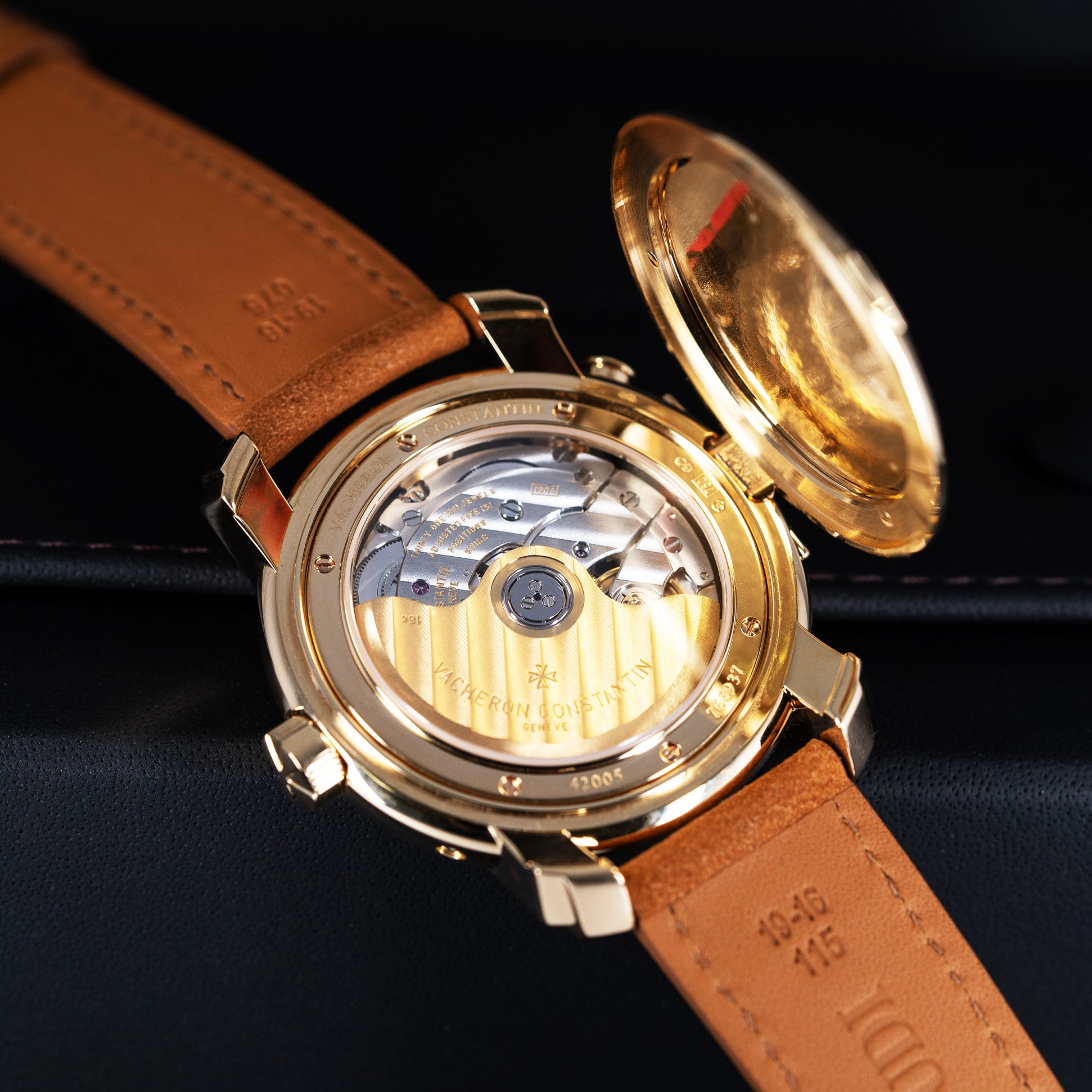 Vacheron_Constantin_Malte_Dual-Time_42005-5.jpg