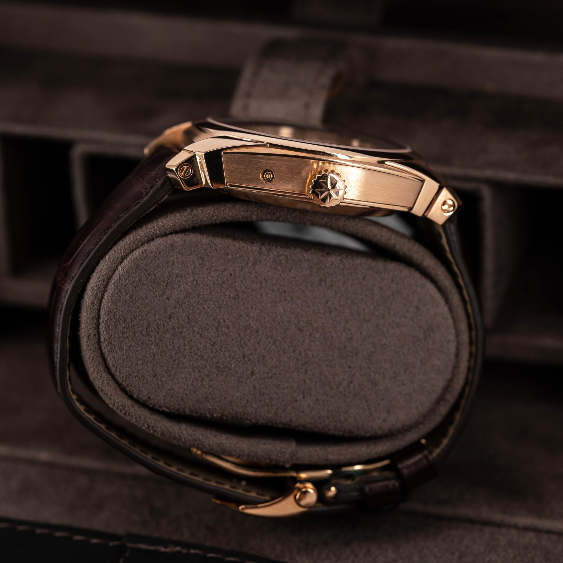 Vacheron_Constantin_Quai-De-lile_85050300-3.jpg