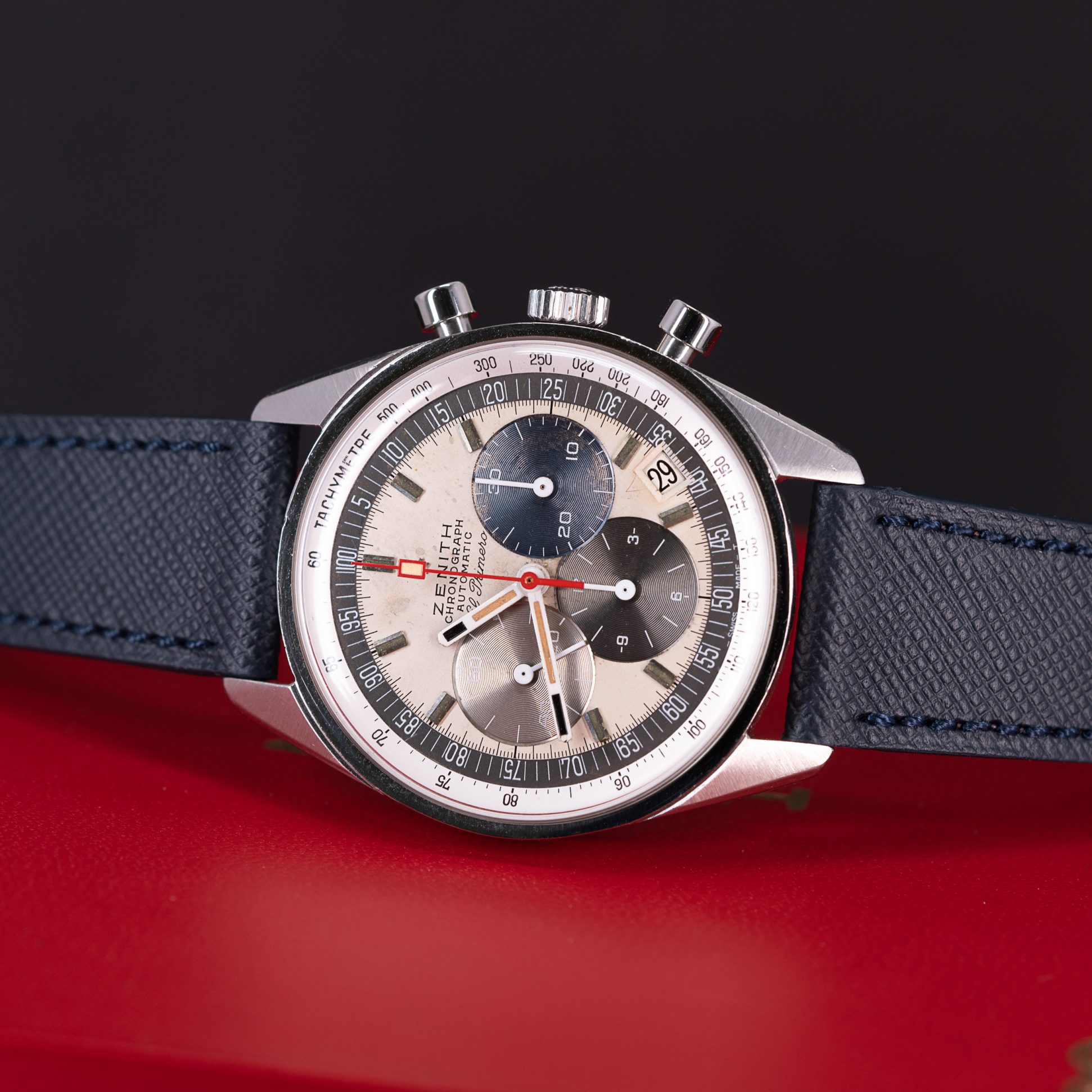 Zenith_El-Primero_A386-3.jpg